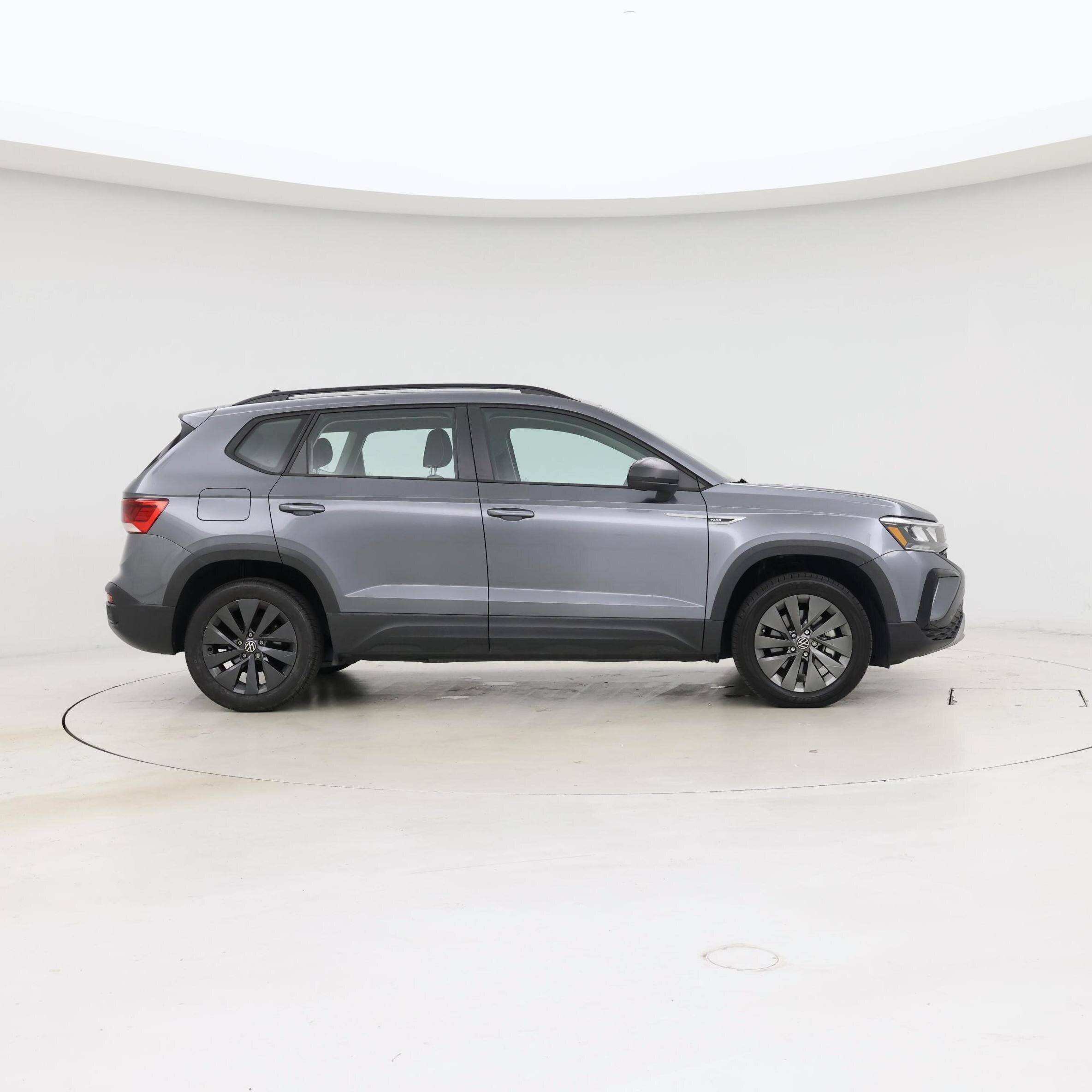 Thumbnail: 2022 Volkswagen Taos - 7