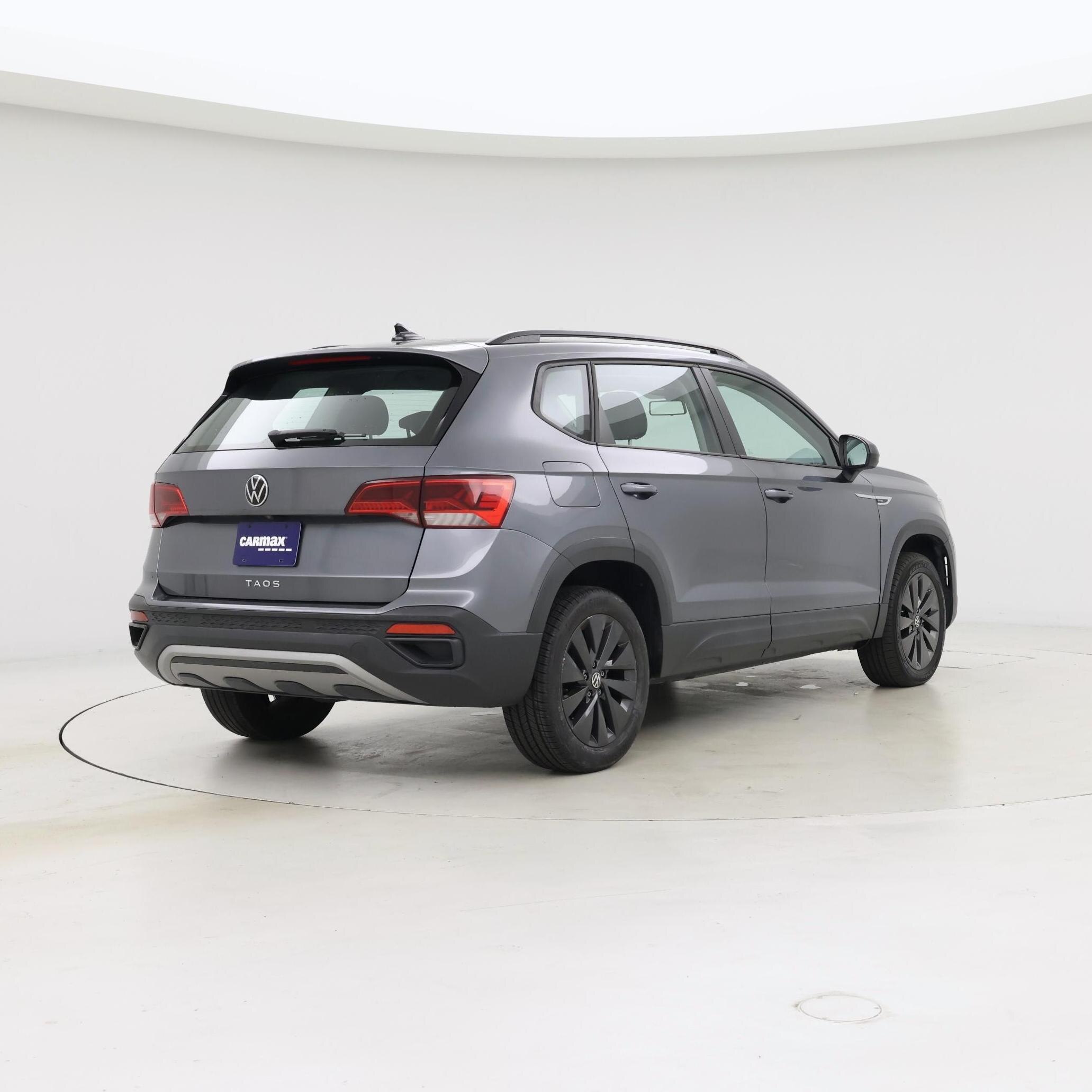 Thumbnail: 2022 Volkswagen Taos - 8