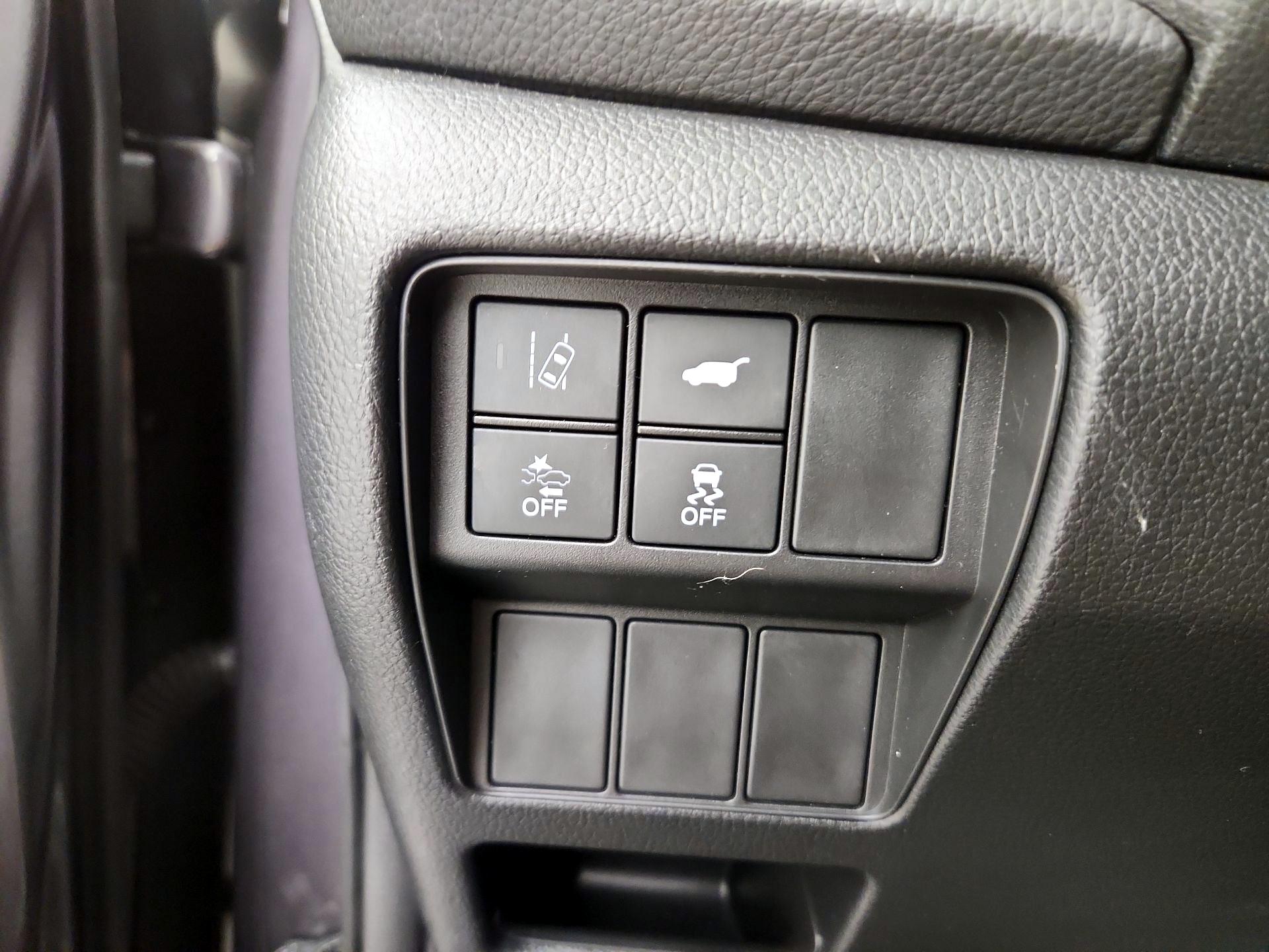 Thumbnail: 2017 Honda CR-V - 13