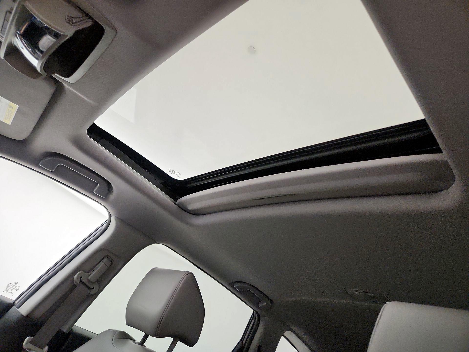 Thumbnail: 2017 Honda CR-V - 20