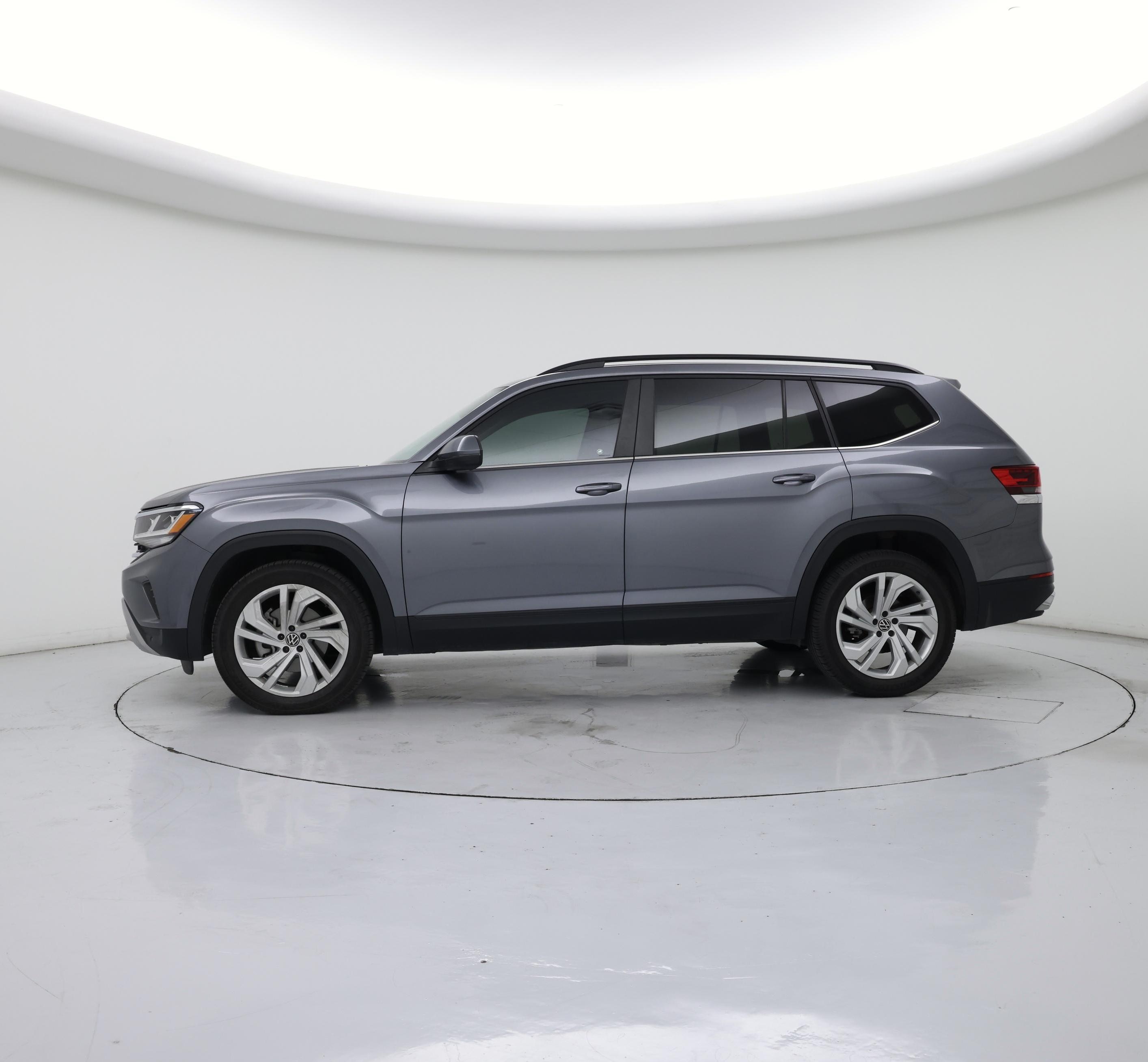 Thumbnail: 2021 Volkswagen Atlas - 3