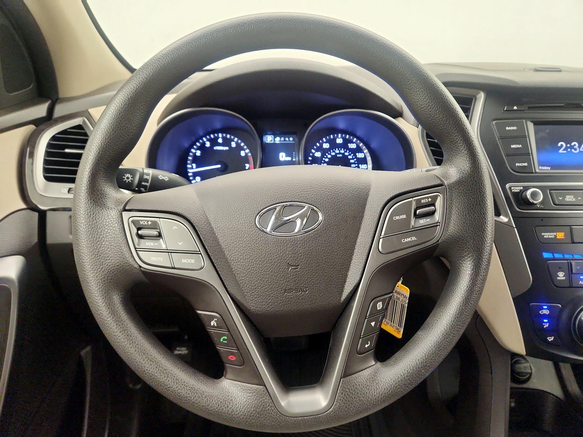 Thumbnail: 2018 Hyundai Santa Fe - 10