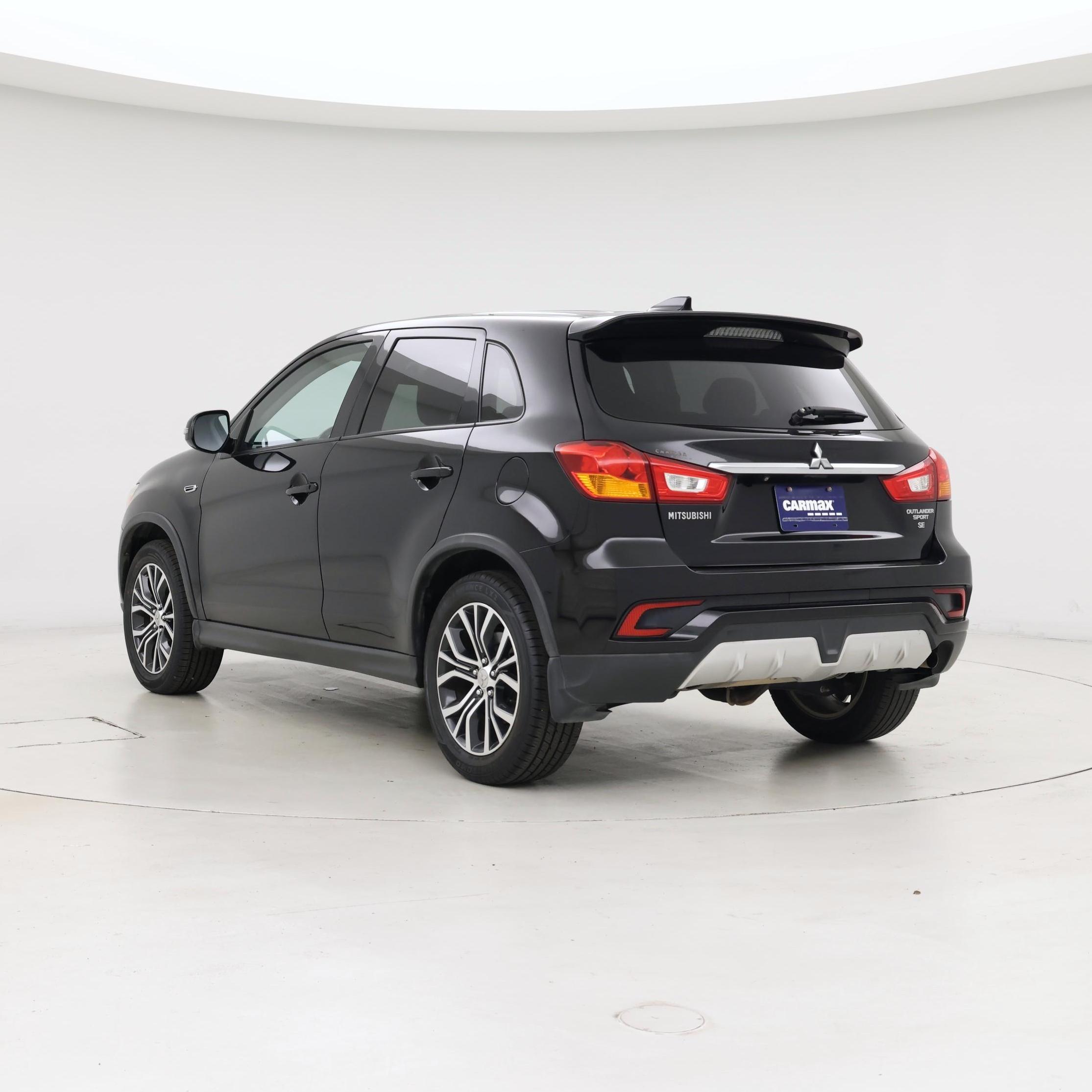 Thumbnail: 2018 Mitsubishi Outlander Sport - 2