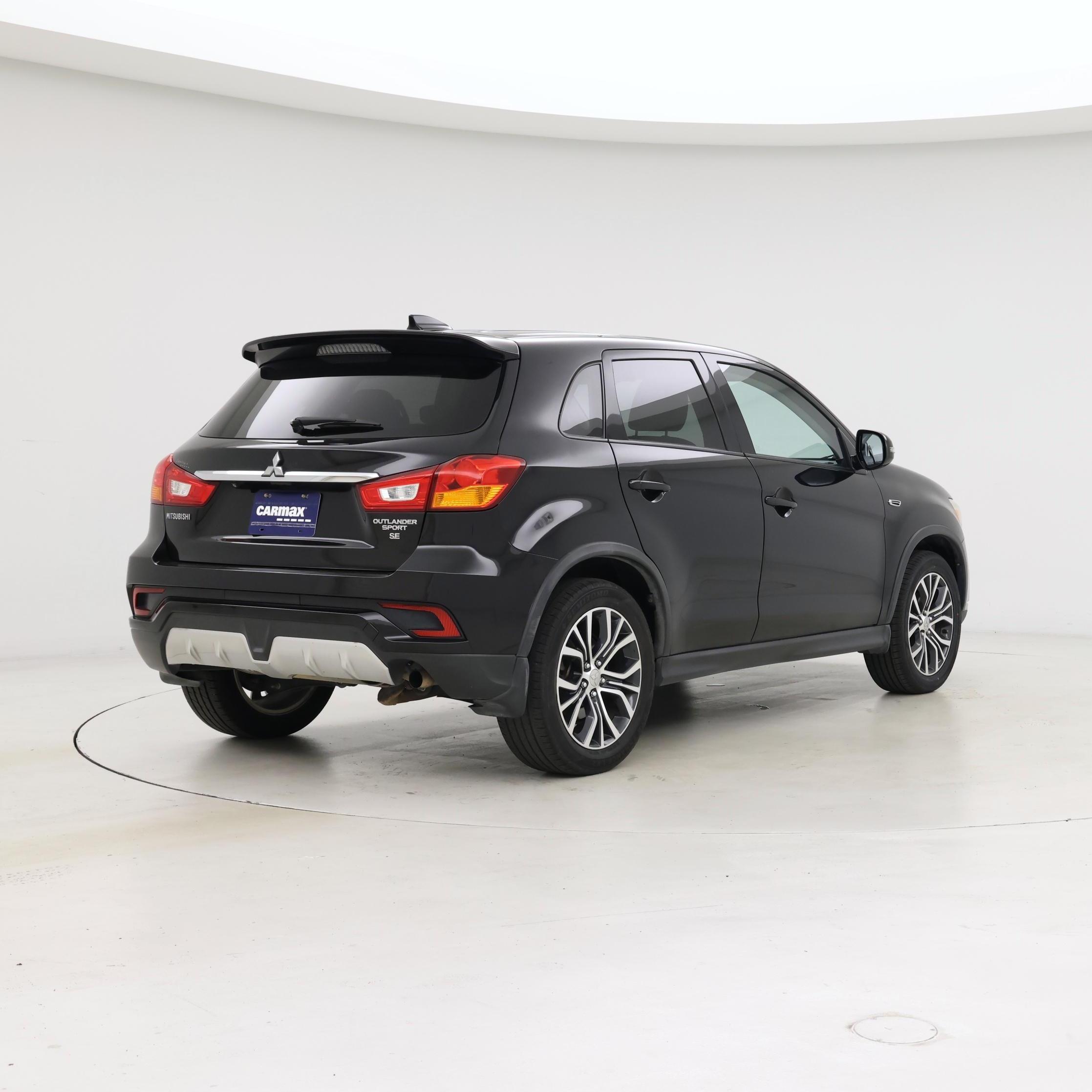 Thumbnail: 2018 Mitsubishi Outlander Sport - 8