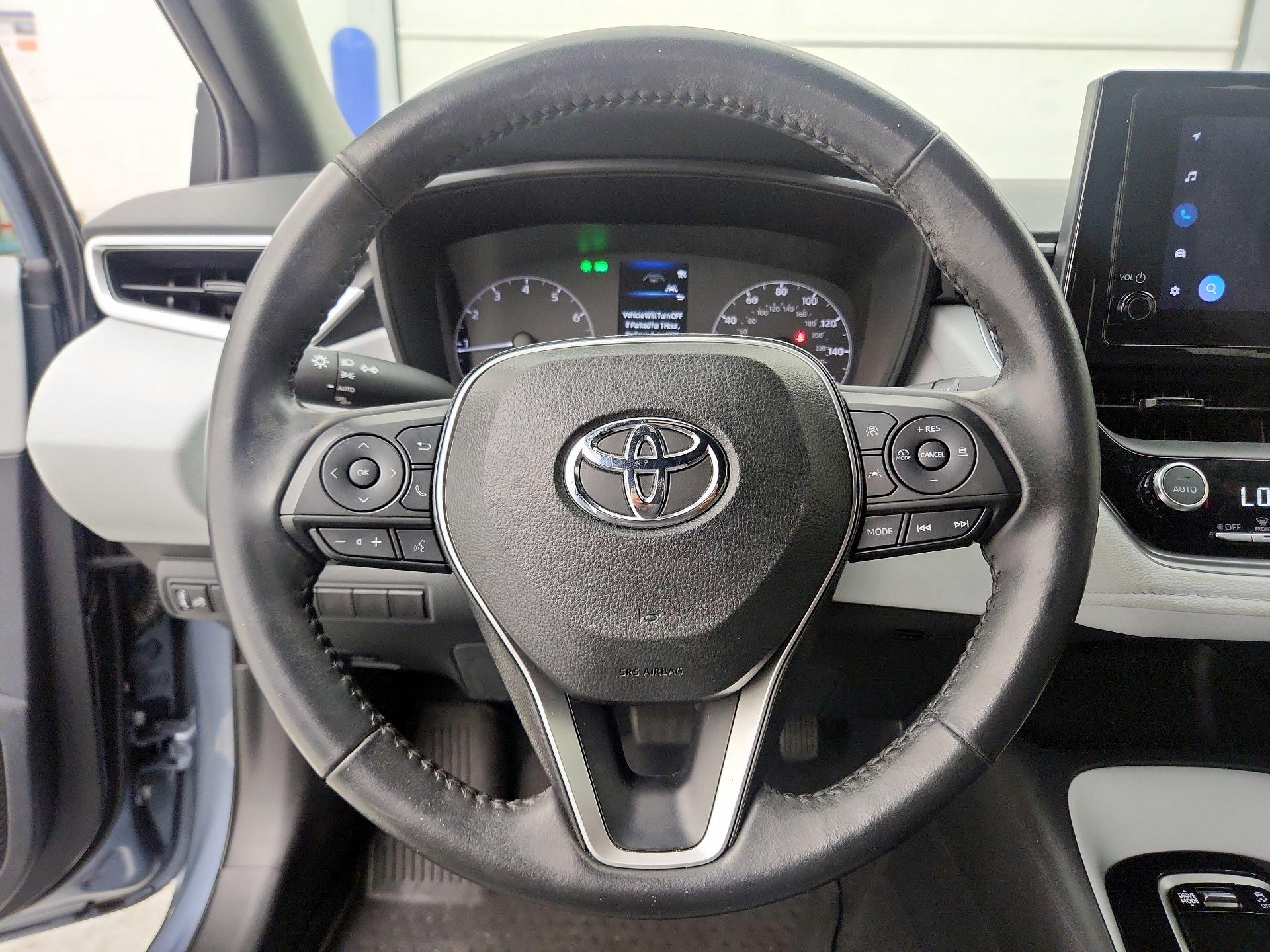 Thumbnail: 2023 Toyota Corolla - 10