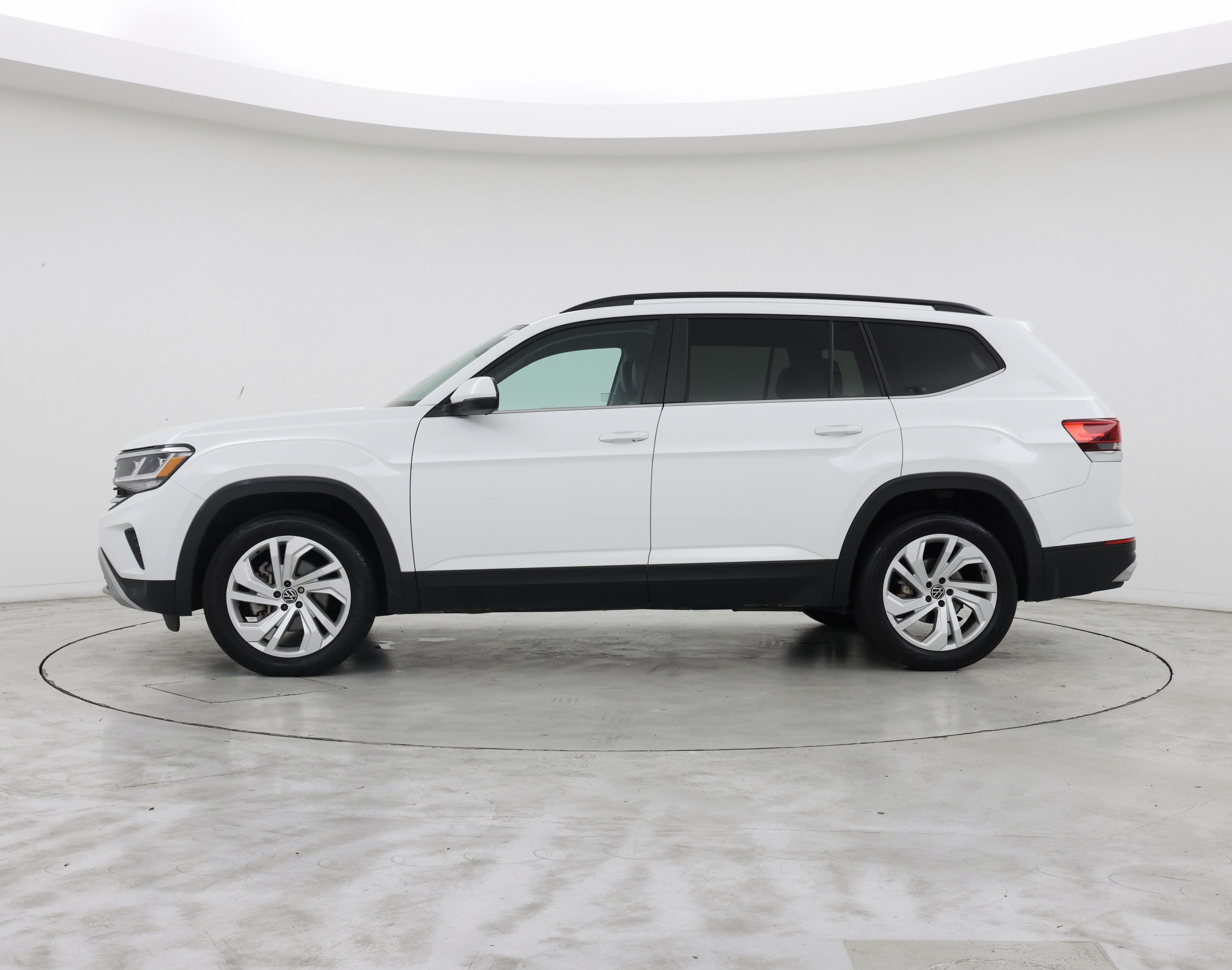 Thumbnail: 2023 Volkswagen Atlas - 3