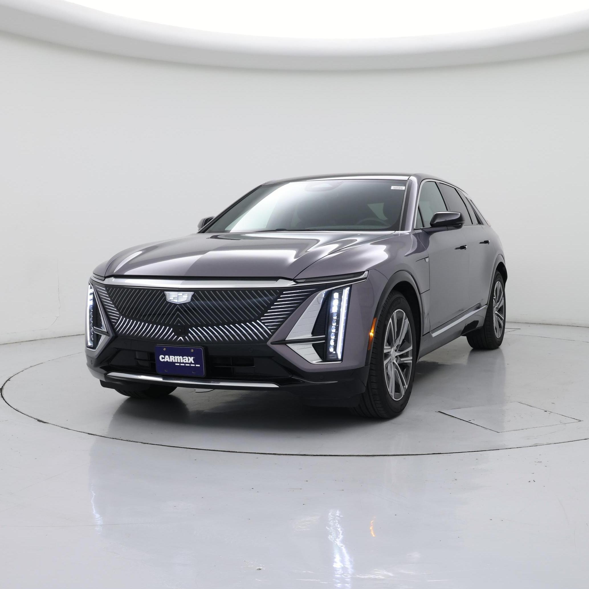 Thumbnail: 2024 Cadillac Lyriq - 4