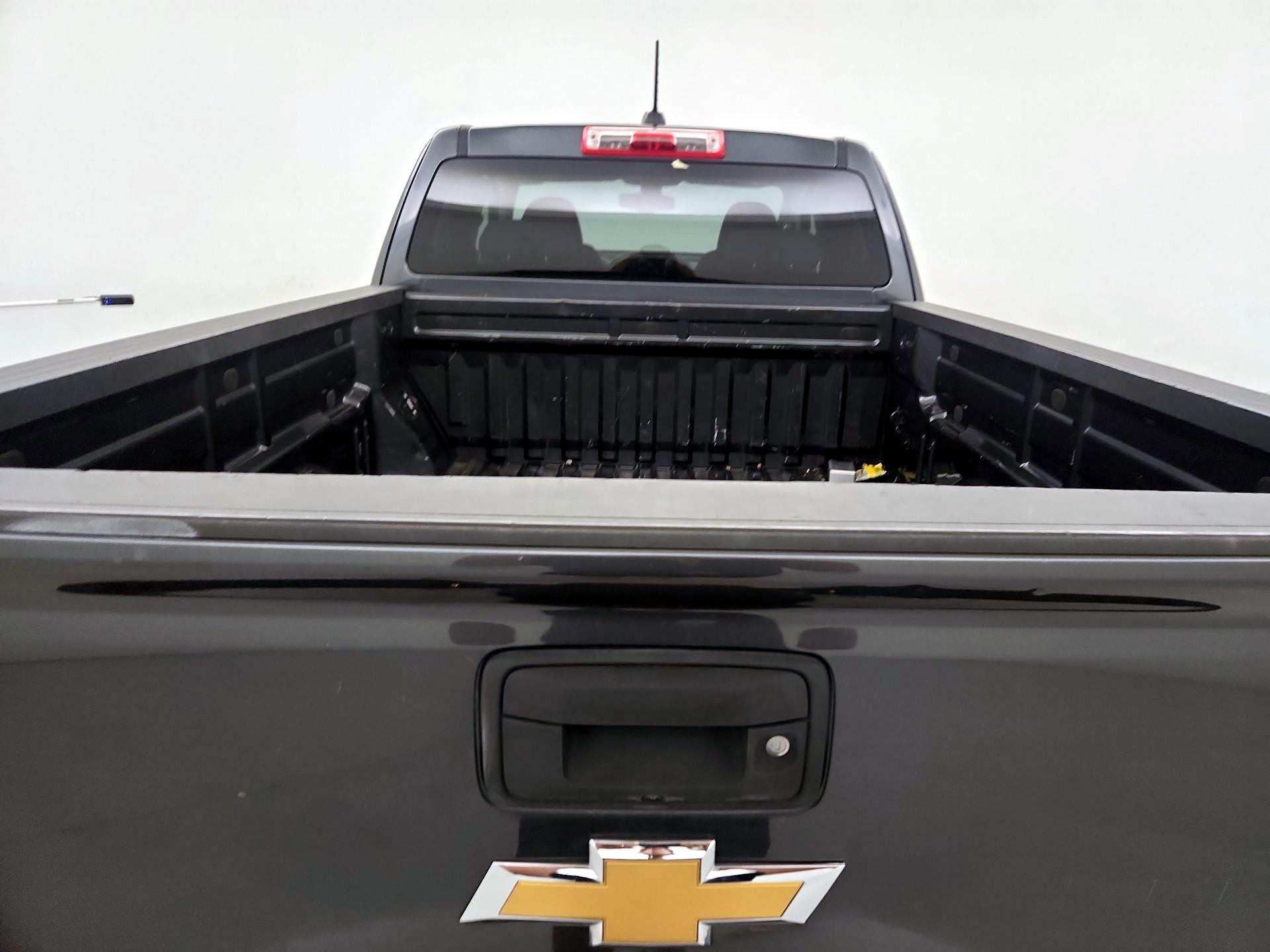 Thumbnail: 2016 Chevrolet Colorado - 19