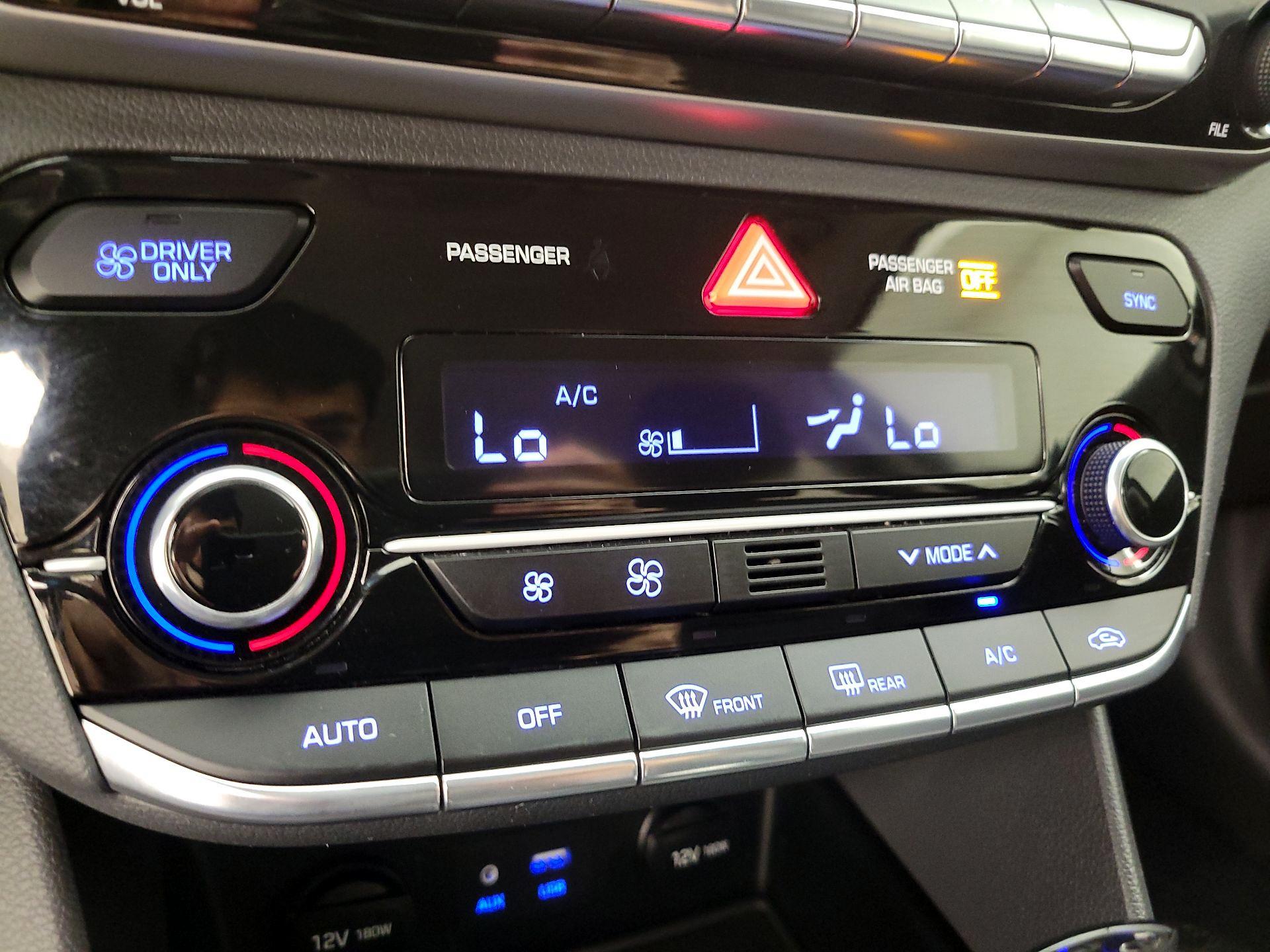 Thumbnail: 2018 Hyundai Ioniq - 16