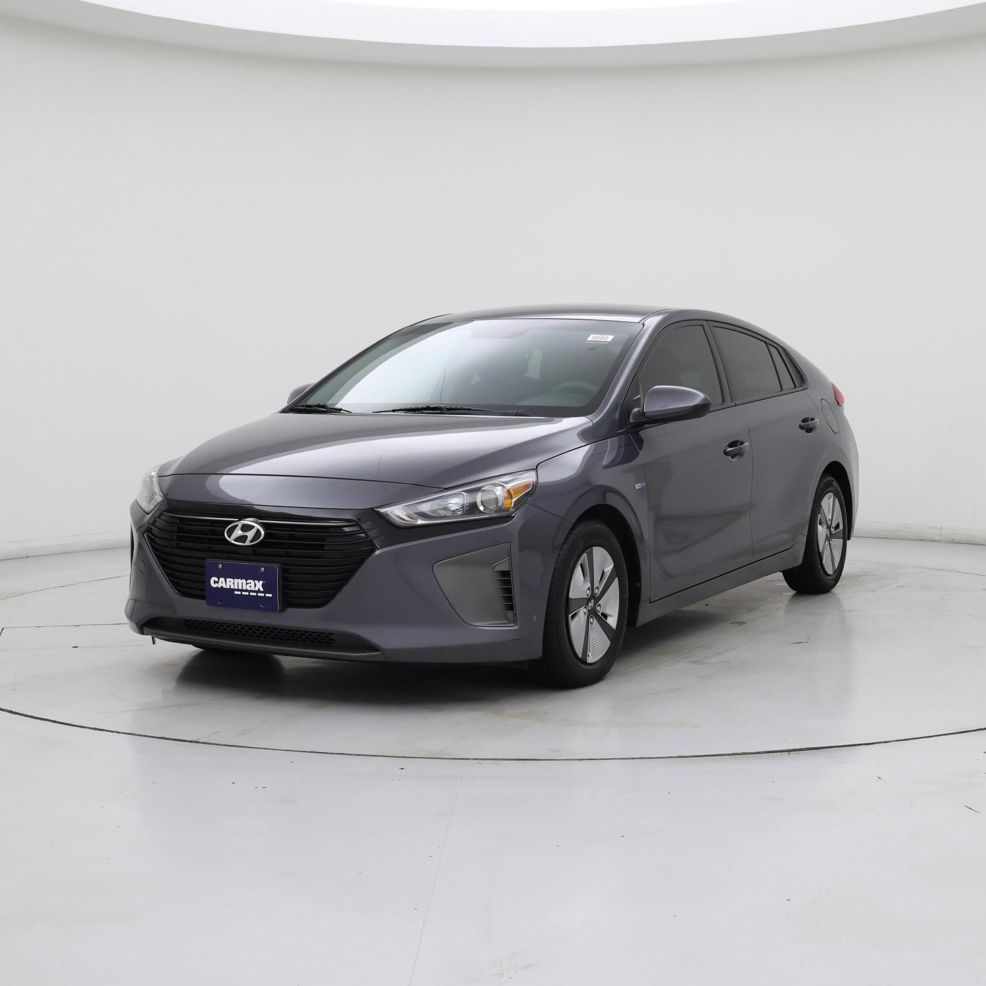 Thumbnail: 2018 Hyundai Ioniq - 4