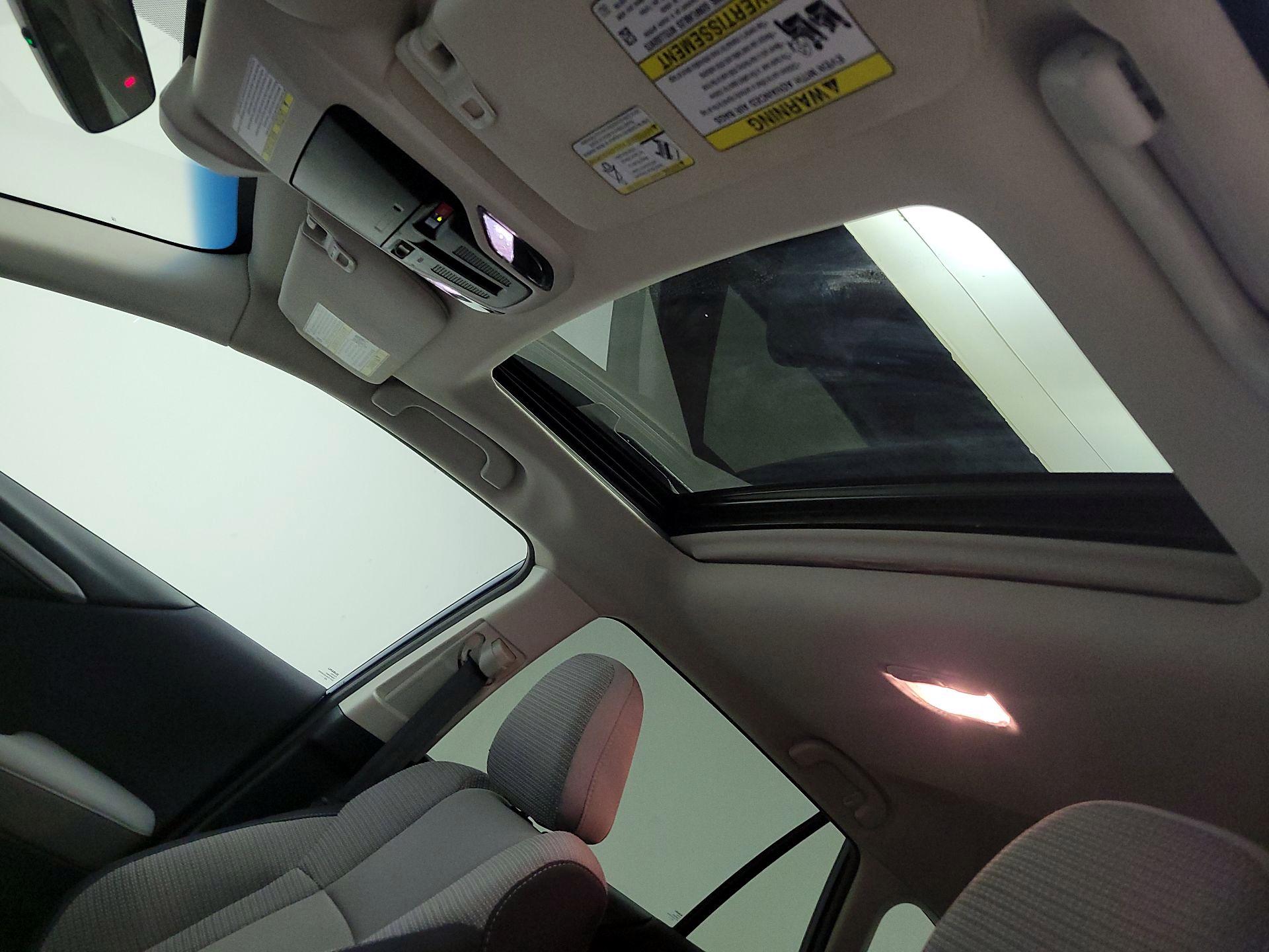 Thumbnail: 2022 Subaru Outback - 19