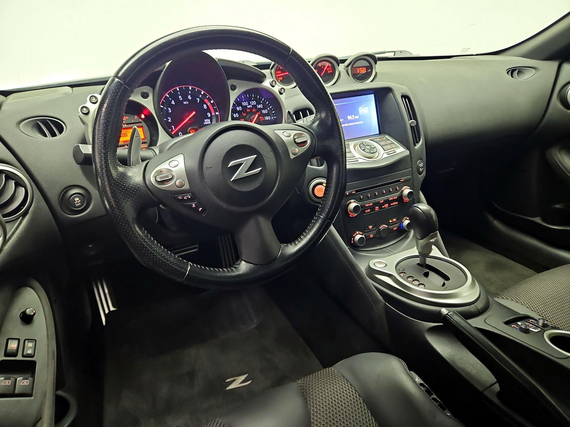 Thumbnail: 2014 Nissan Z - 9