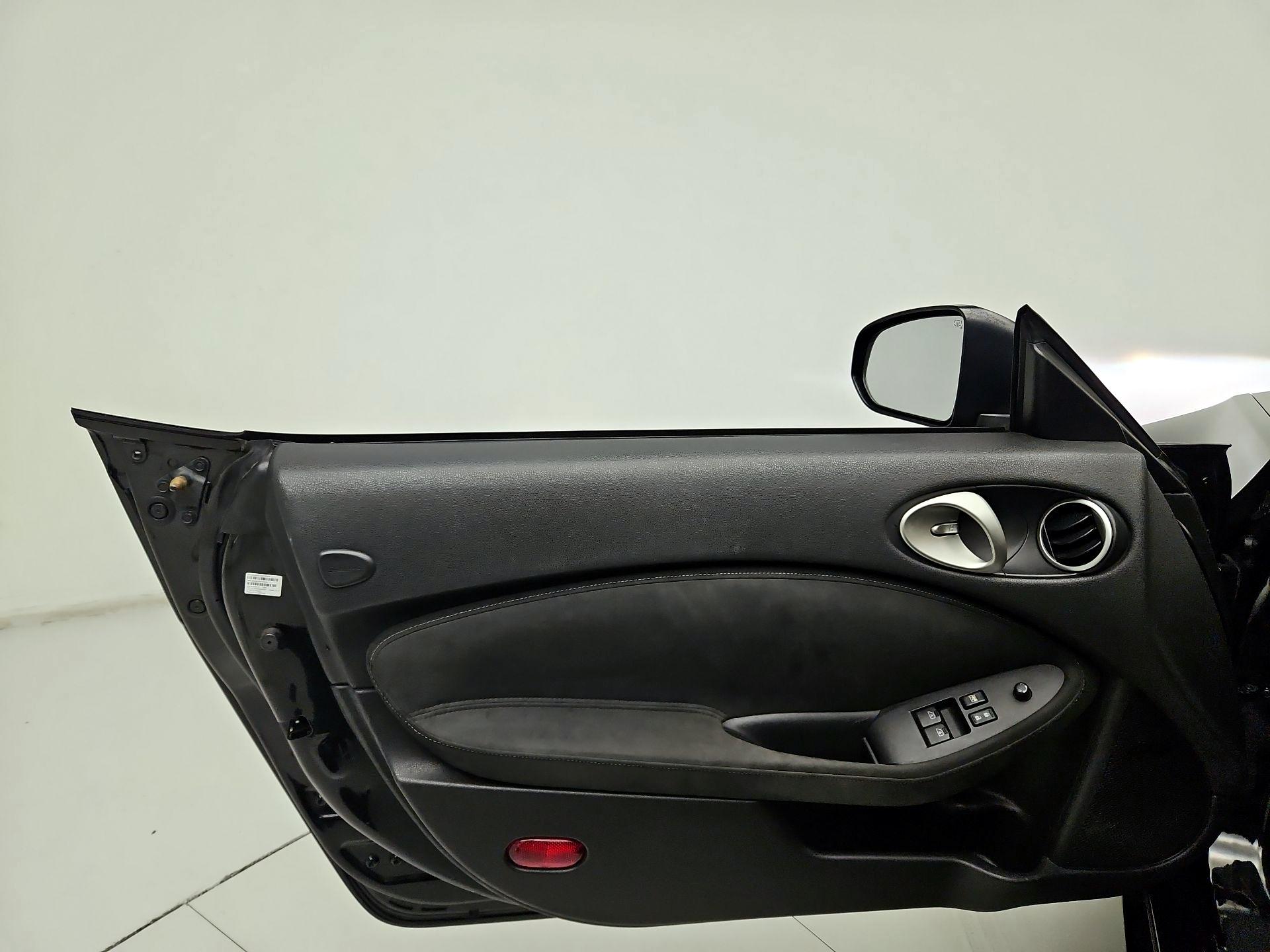 Thumbnail: 2014 Nissan Z - 12