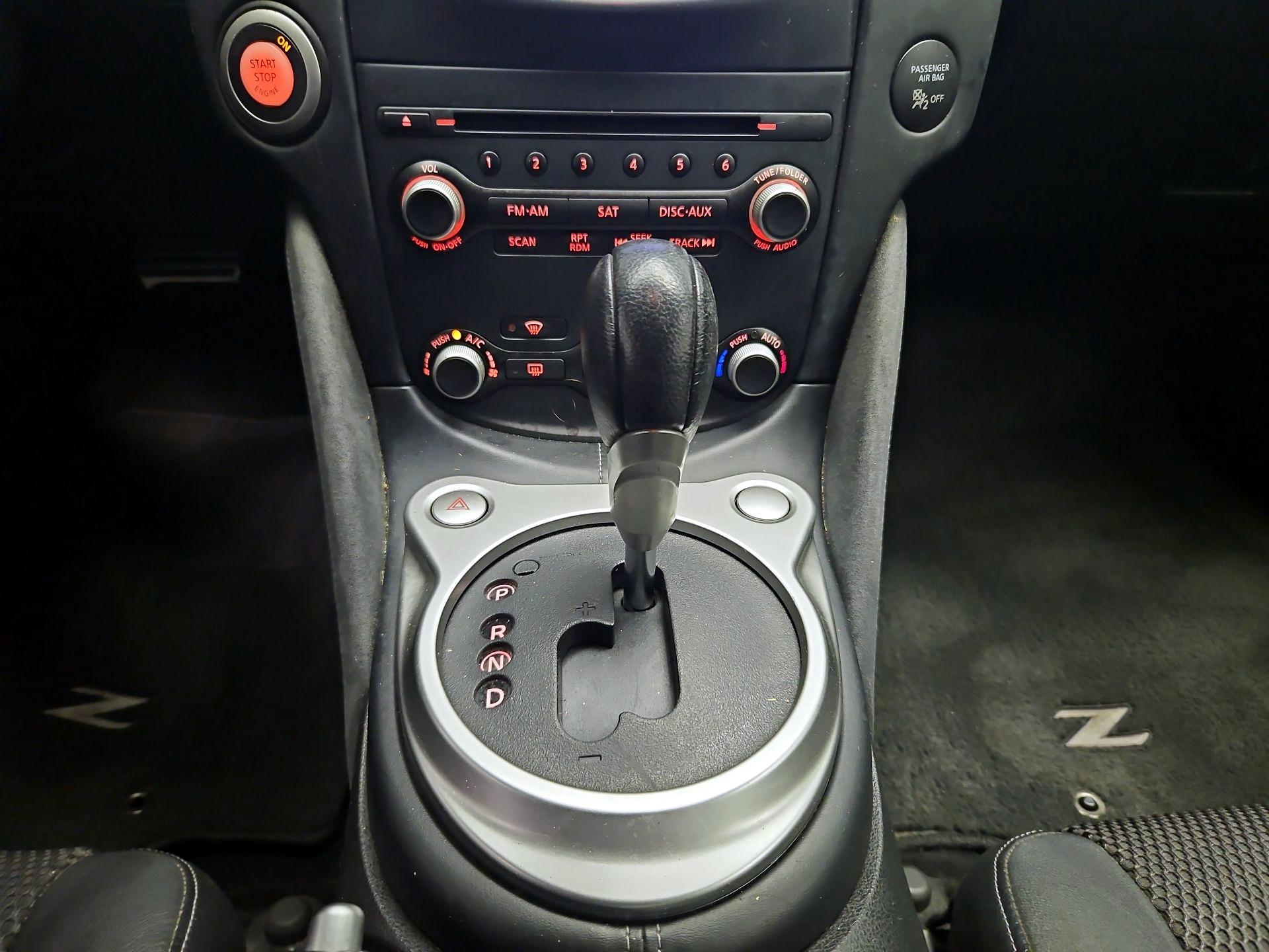 Thumbnail: 2014 Nissan Z - 16