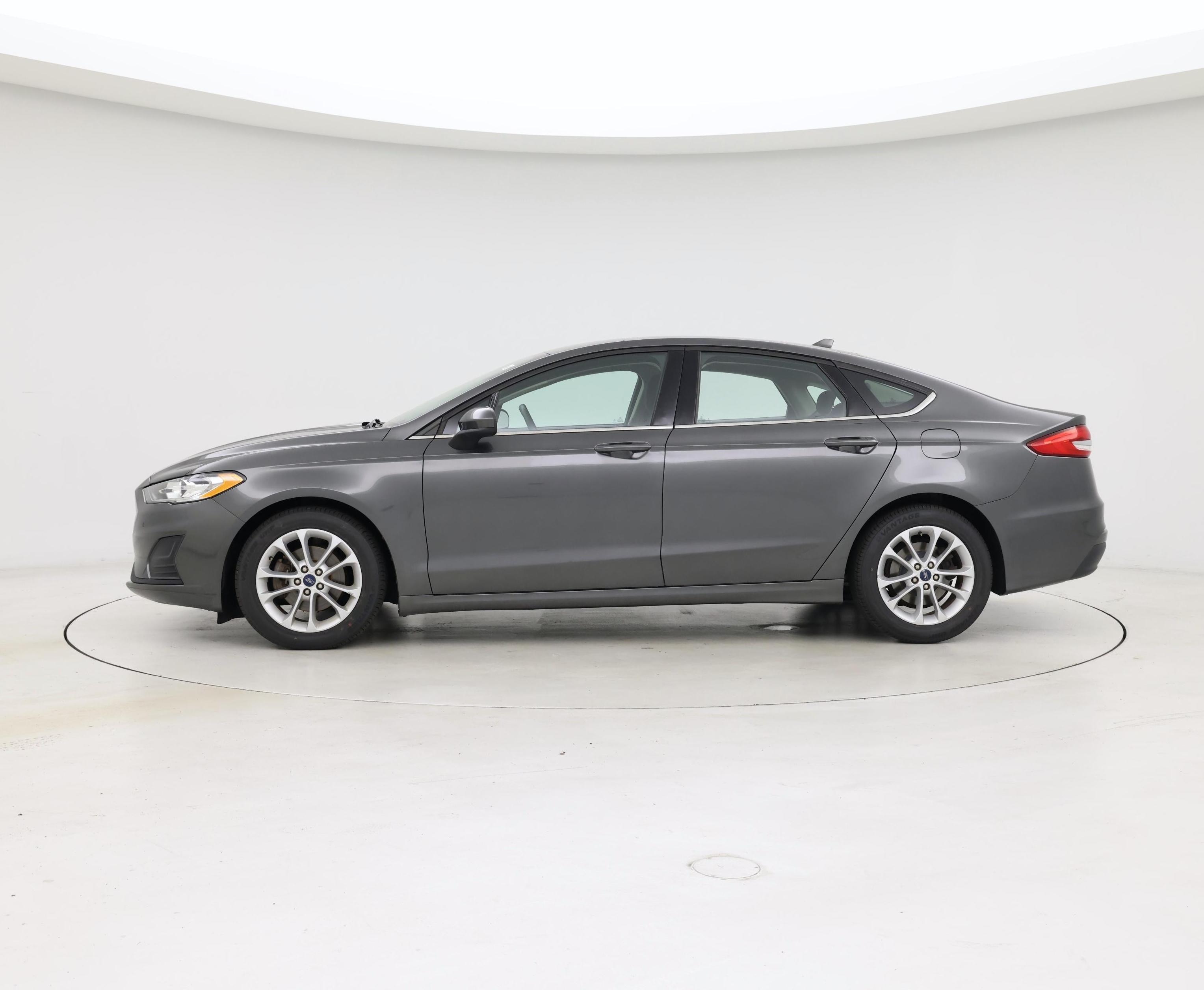 Thumbnail: 2020 Ford Fusion - 3