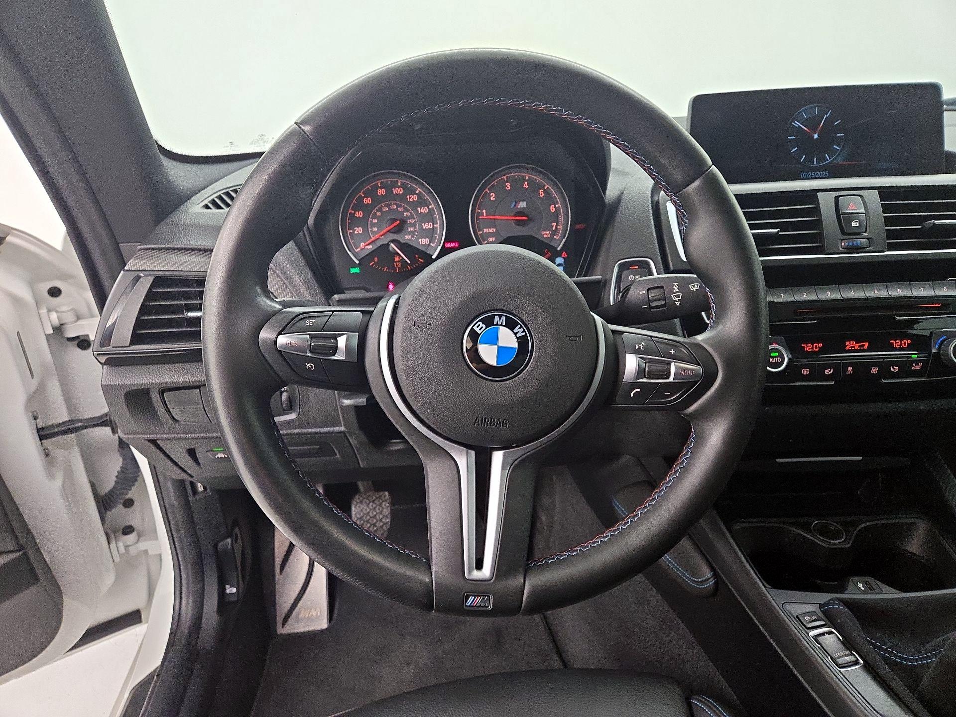 Thumbnail: 2017 BMW M2 - 10