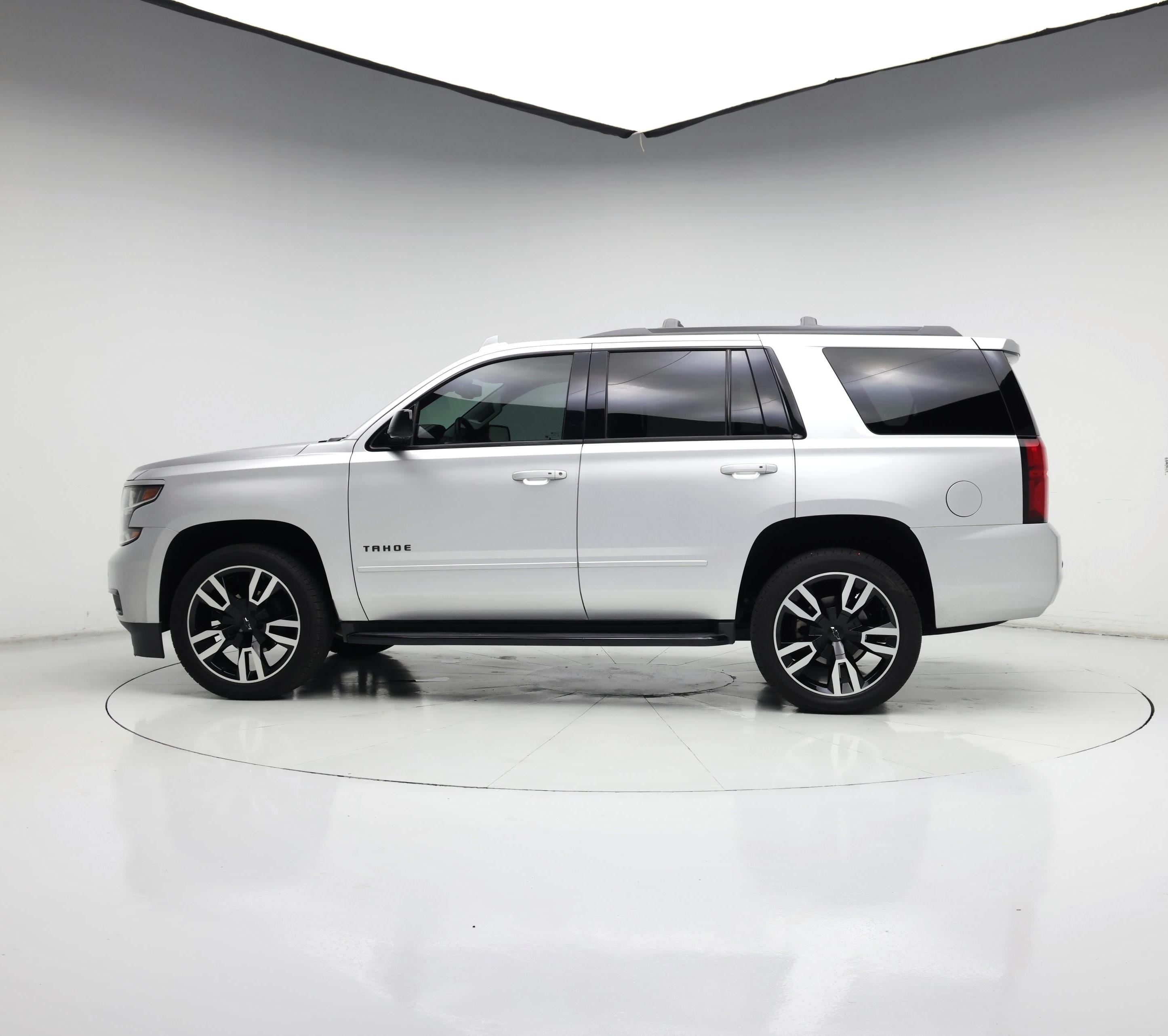Thumbnail: 2020 Chevrolet Tahoe - 3