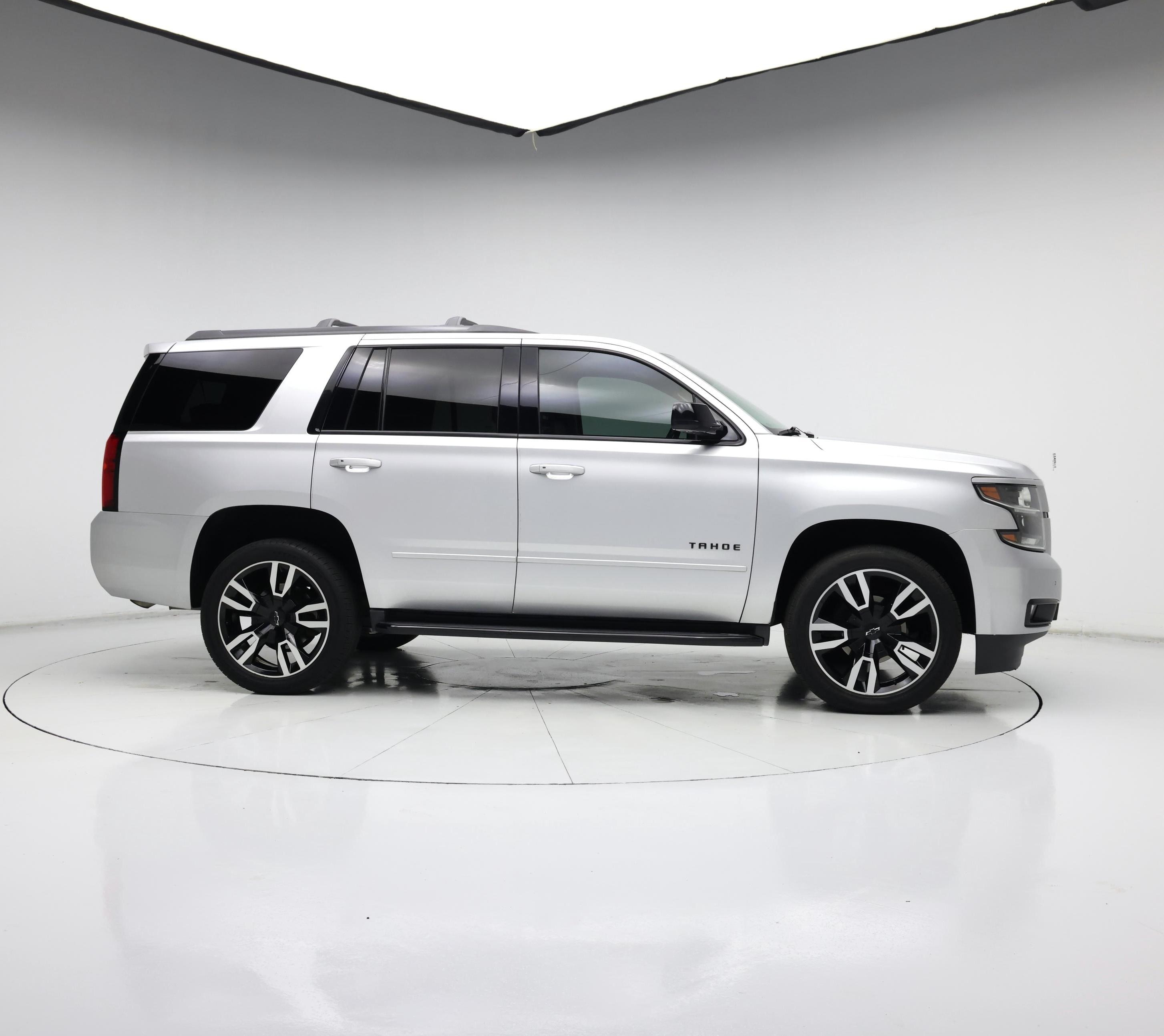 Thumbnail: 2020 Chevrolet Tahoe - 7