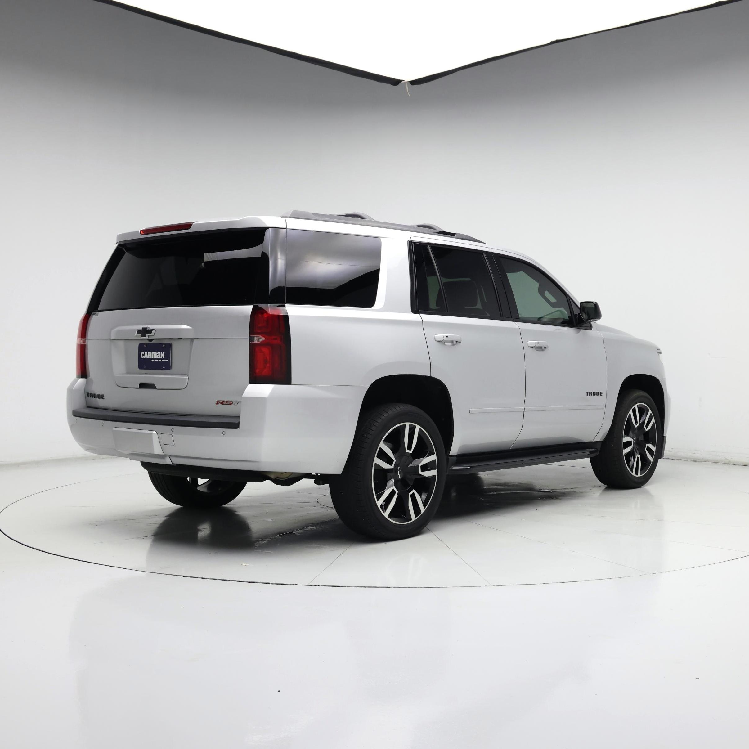 Thumbnail: 2020 Chevrolet Tahoe - 8