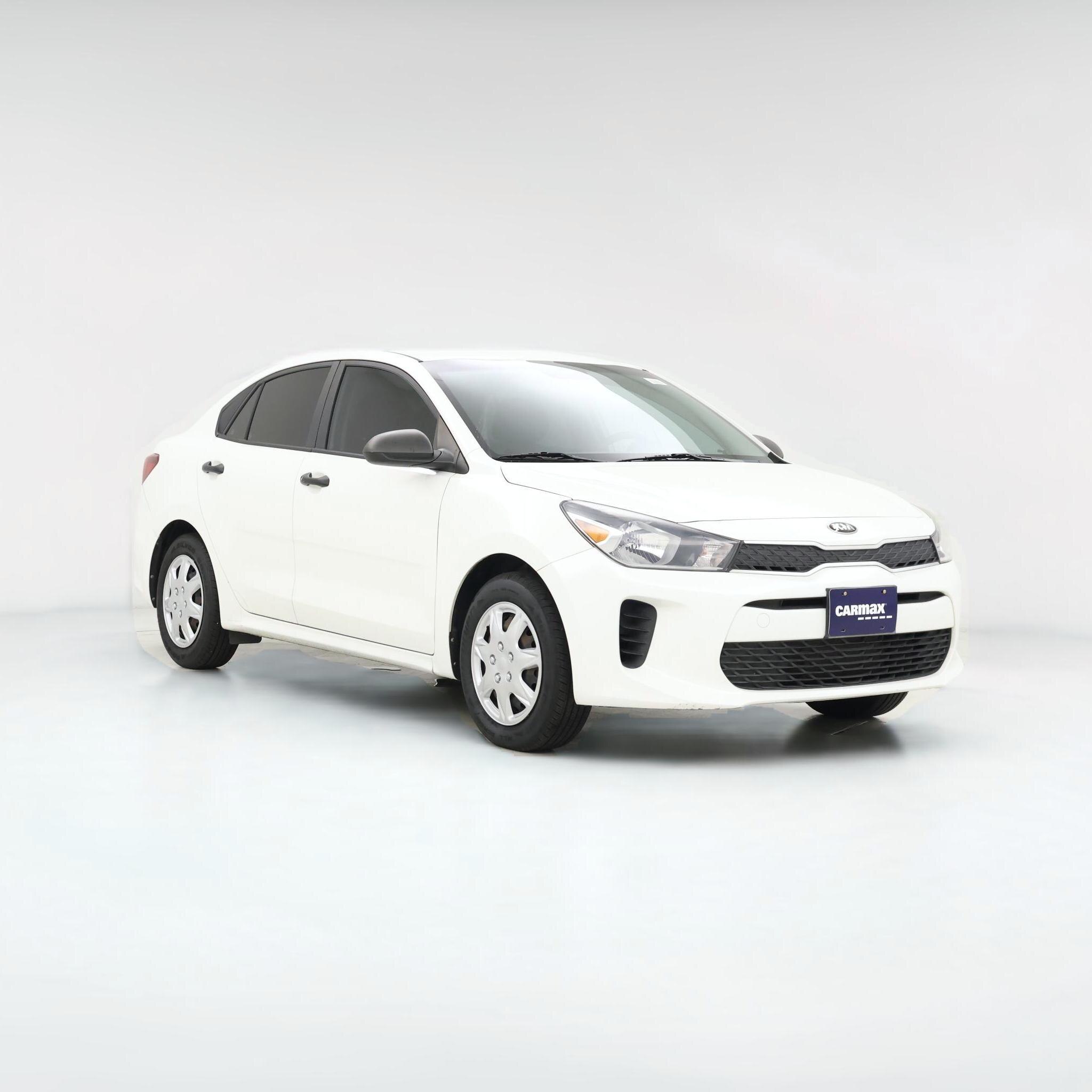 Thumbnail: 2018 Kia Rio - 1