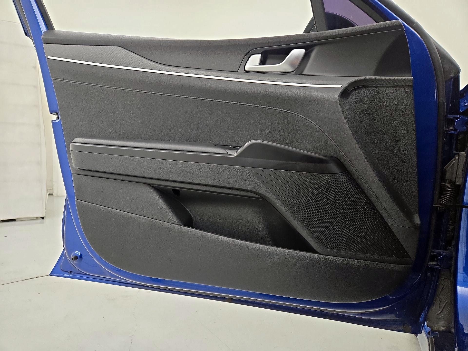 Thumbnail: 2022 Kia K5 - 12