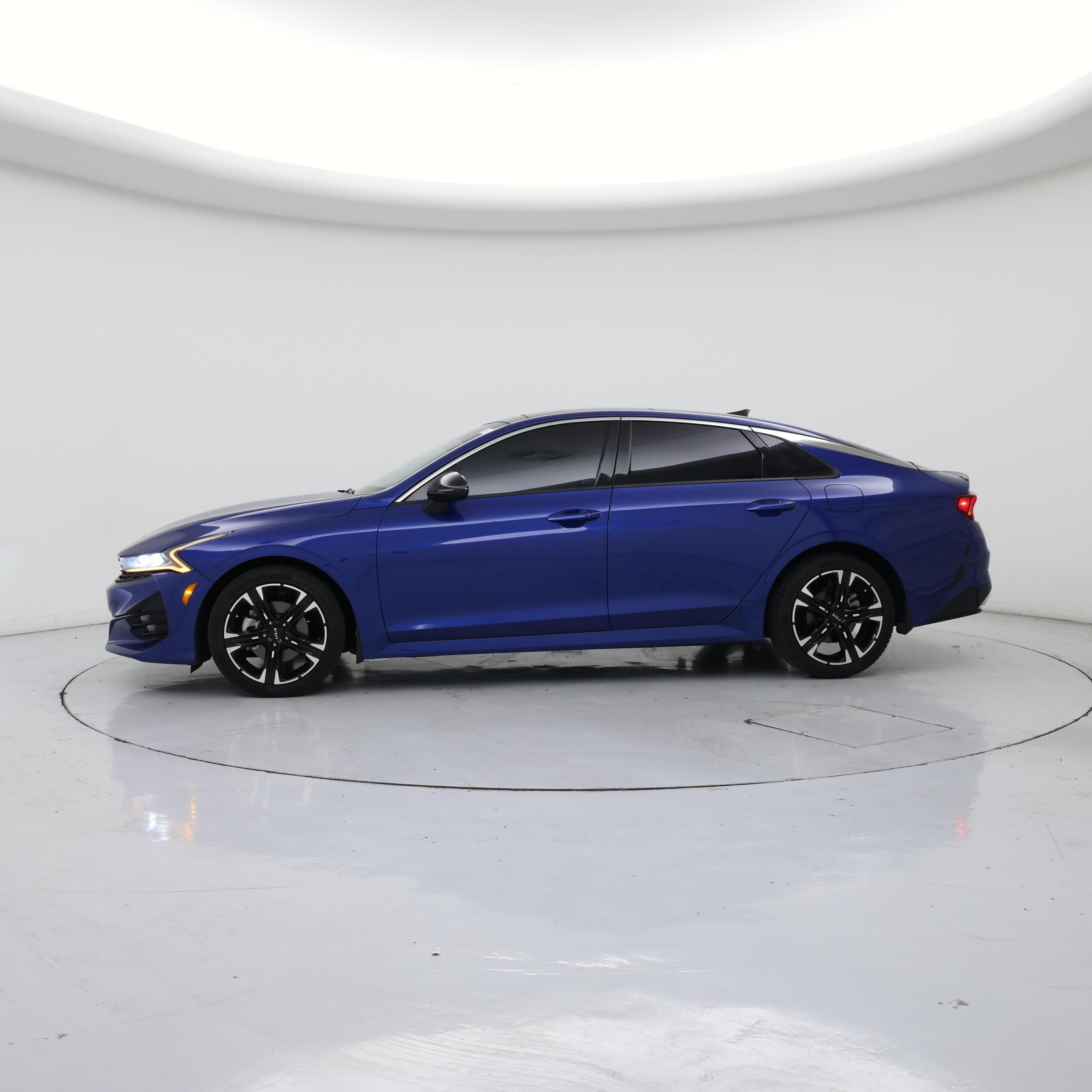 Thumbnail: 2022 Kia K5 - 3