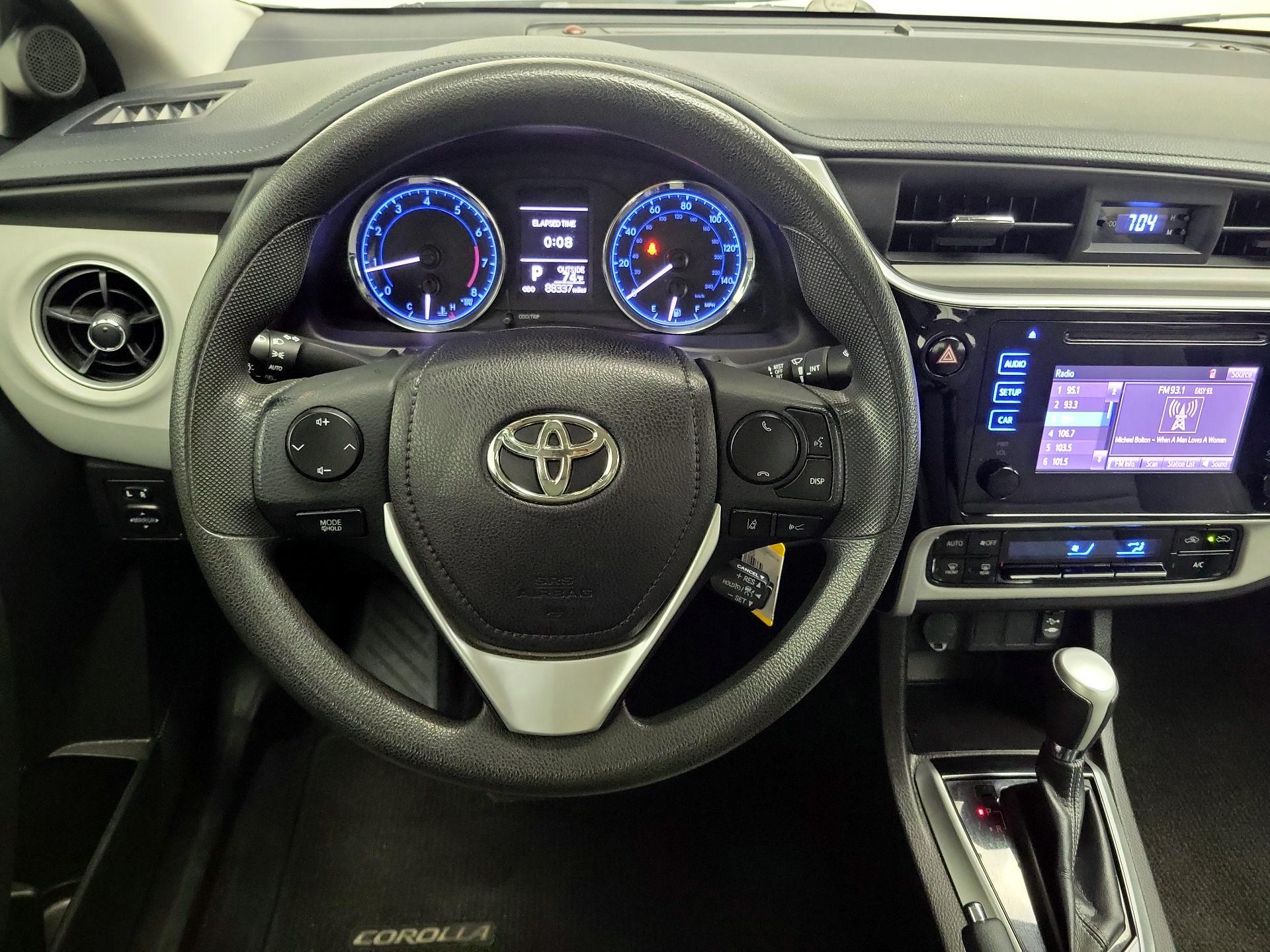 Thumbnail: 2018 Toyota Corolla - 10