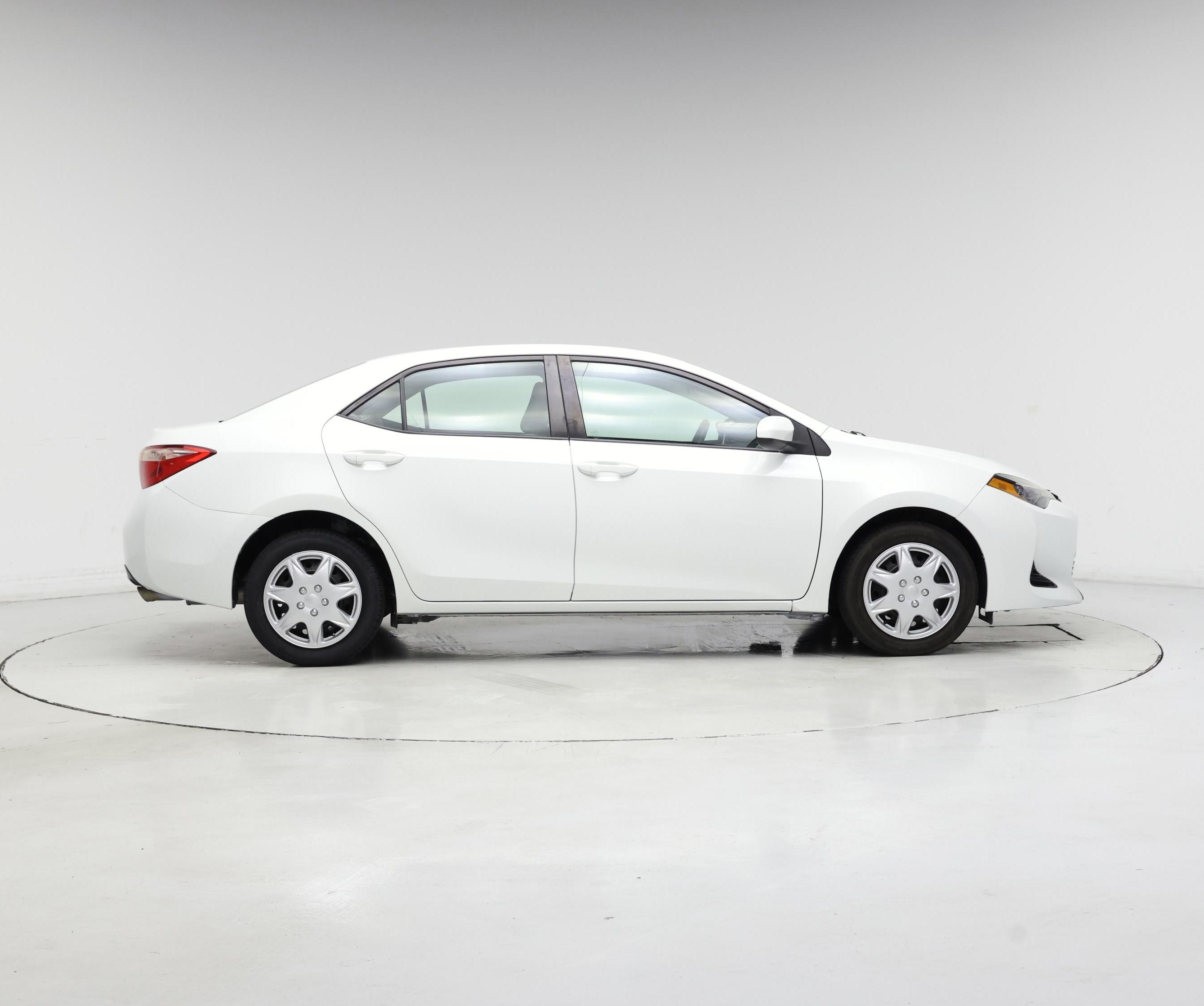 Thumbnail: 2018 Toyota Corolla - 7