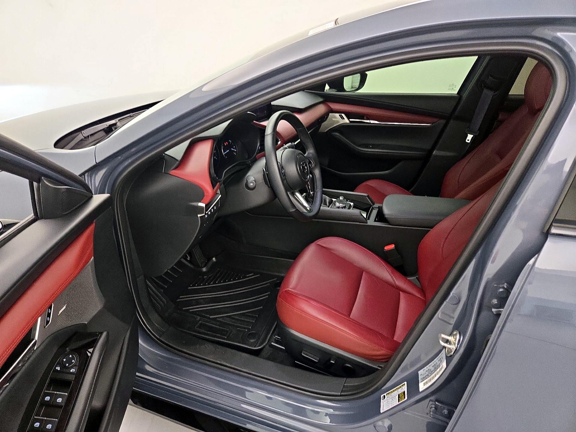 Thumbnail: 2024 Mazda Mazda3 - 11