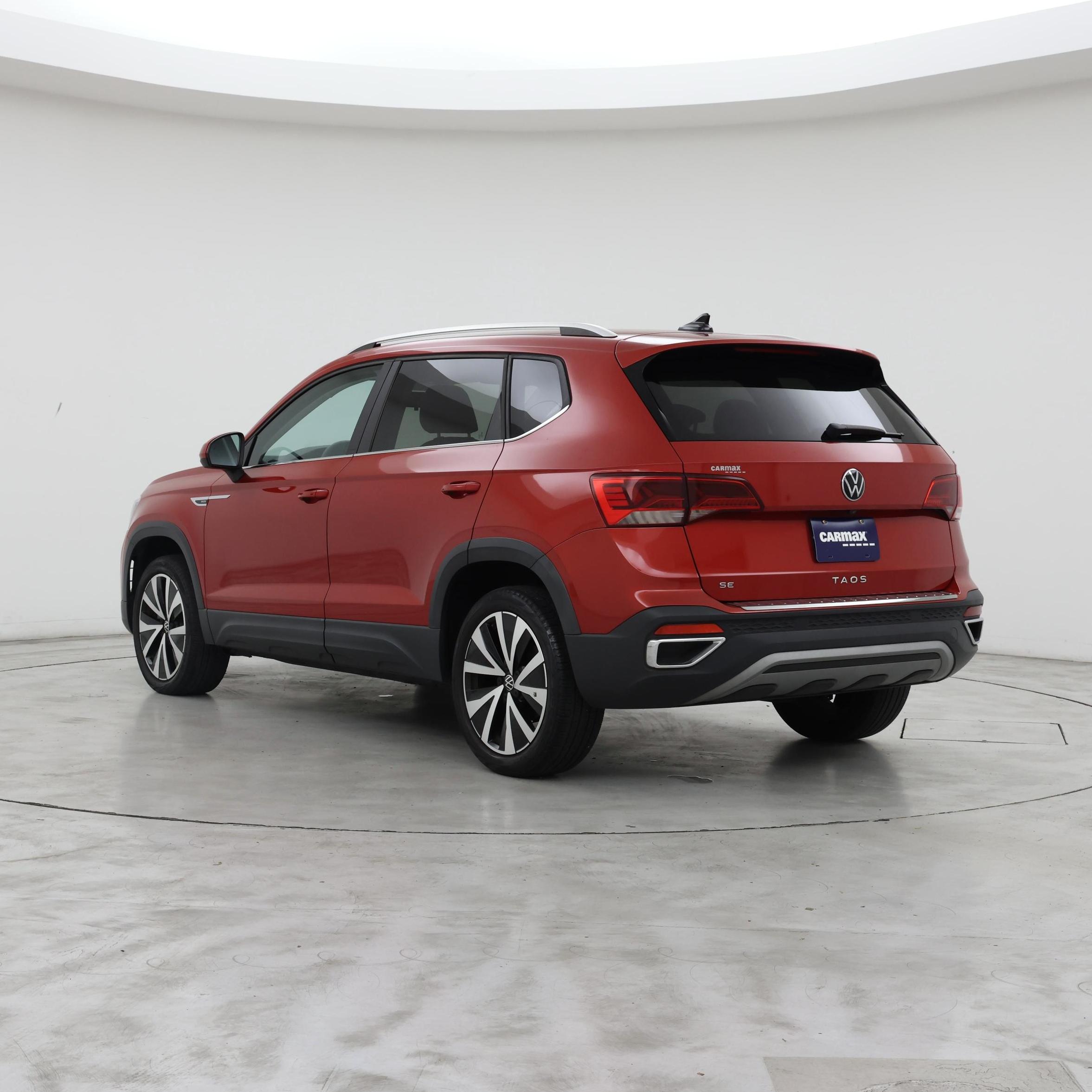 Thumbnail: 2022 Volkswagen Taos - 2