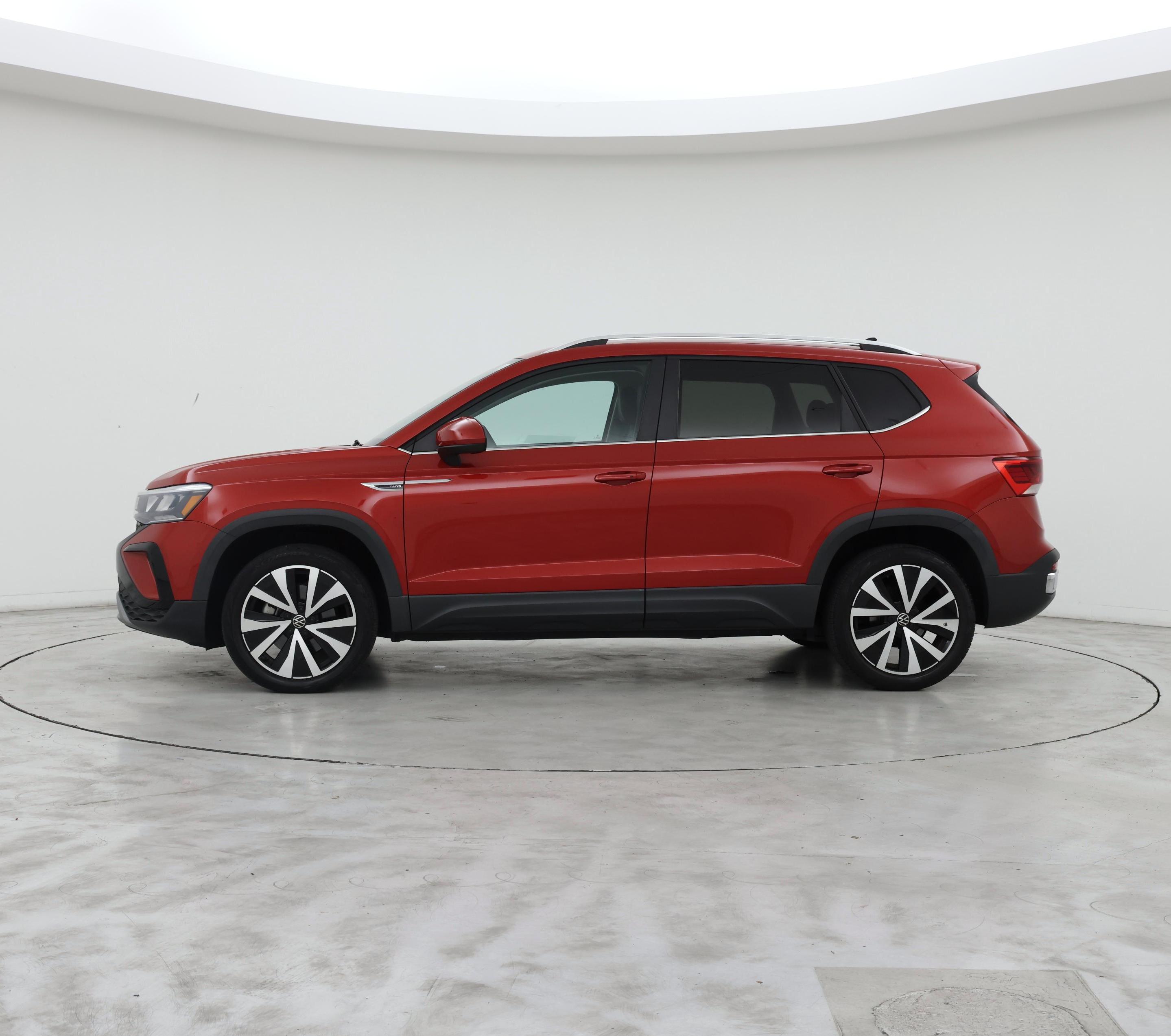 Thumbnail: 2022 Volkswagen Taos - 3