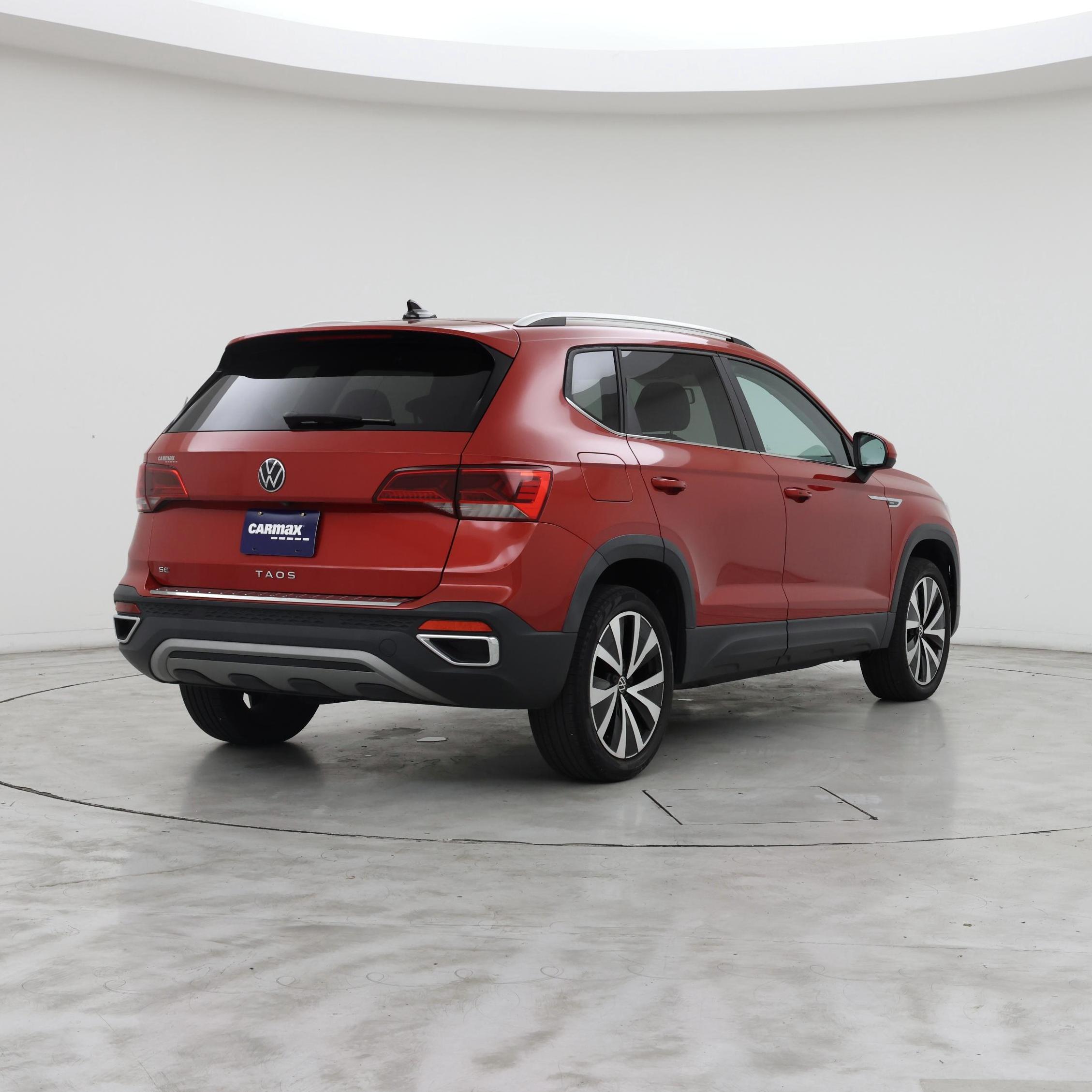 Thumbnail: 2022 Volkswagen Taos - 8
