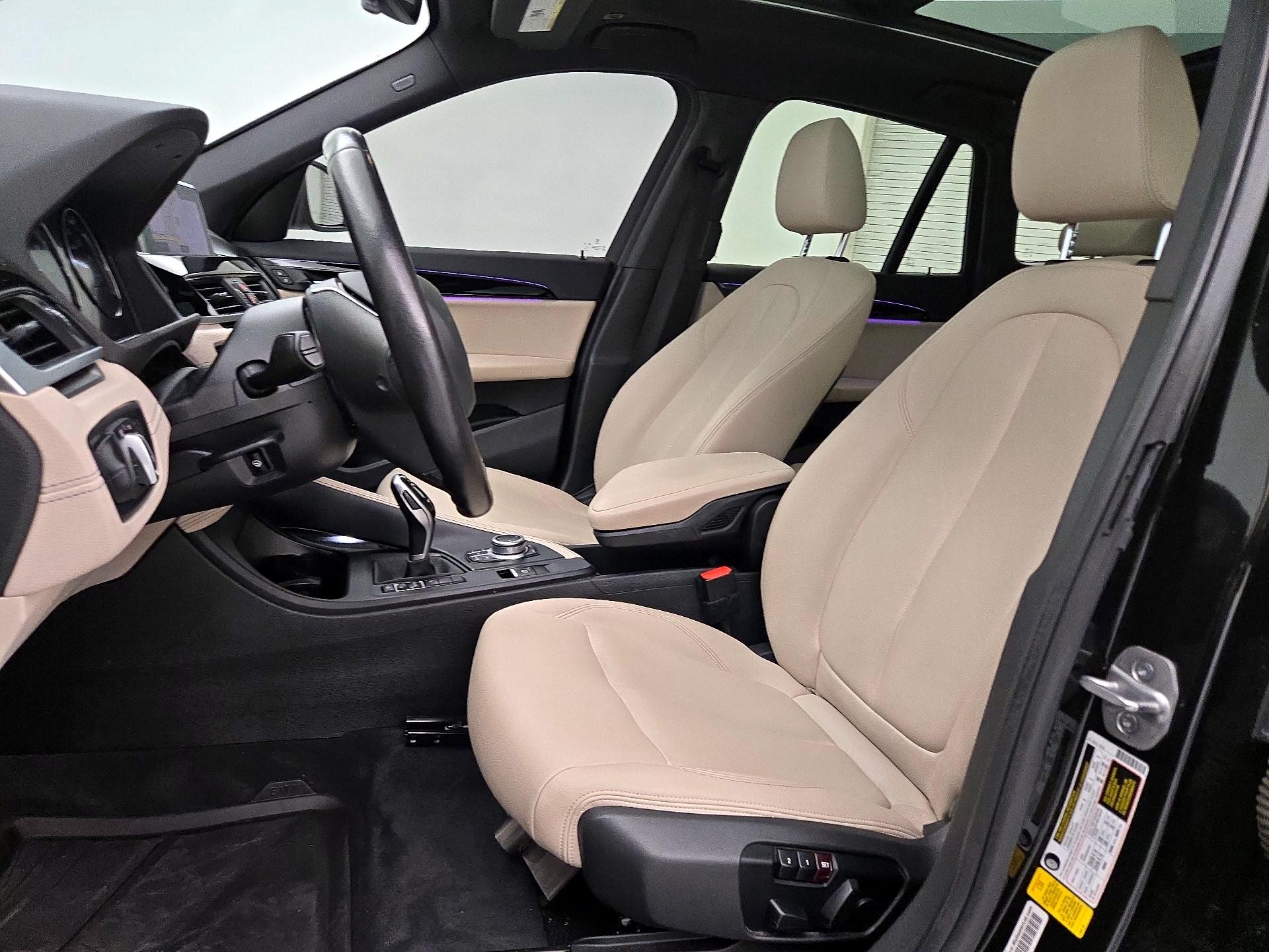Thumbnail: 2021 BMW X1 - 11