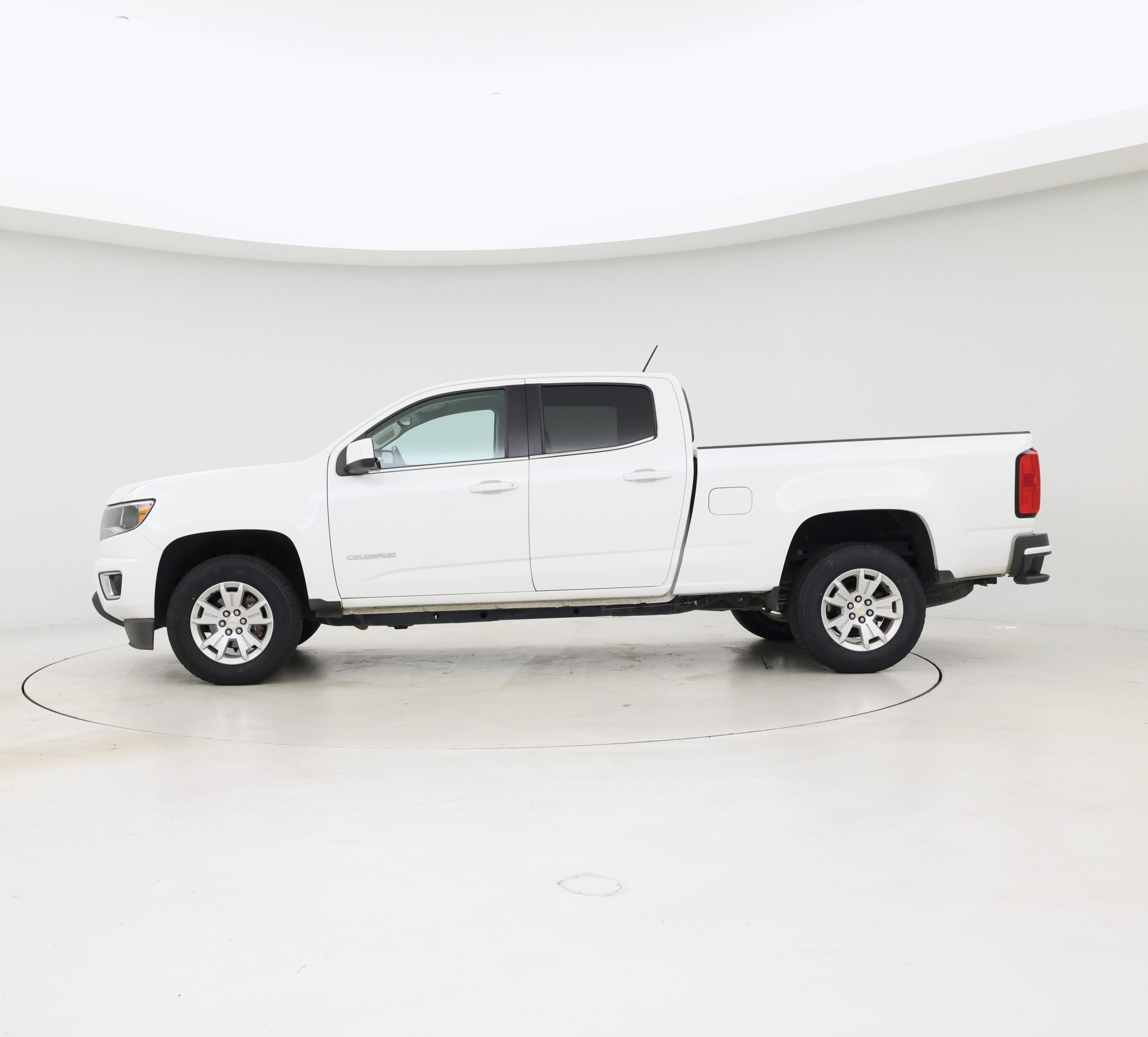 Thumbnail: 2020 Chevrolet Colorado - 3