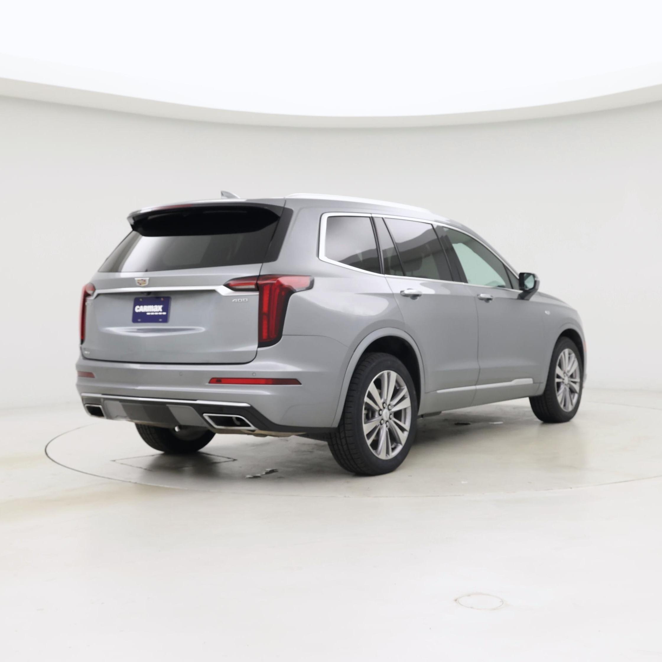 Thumbnail: 2023 Cadillac XT6 - 8