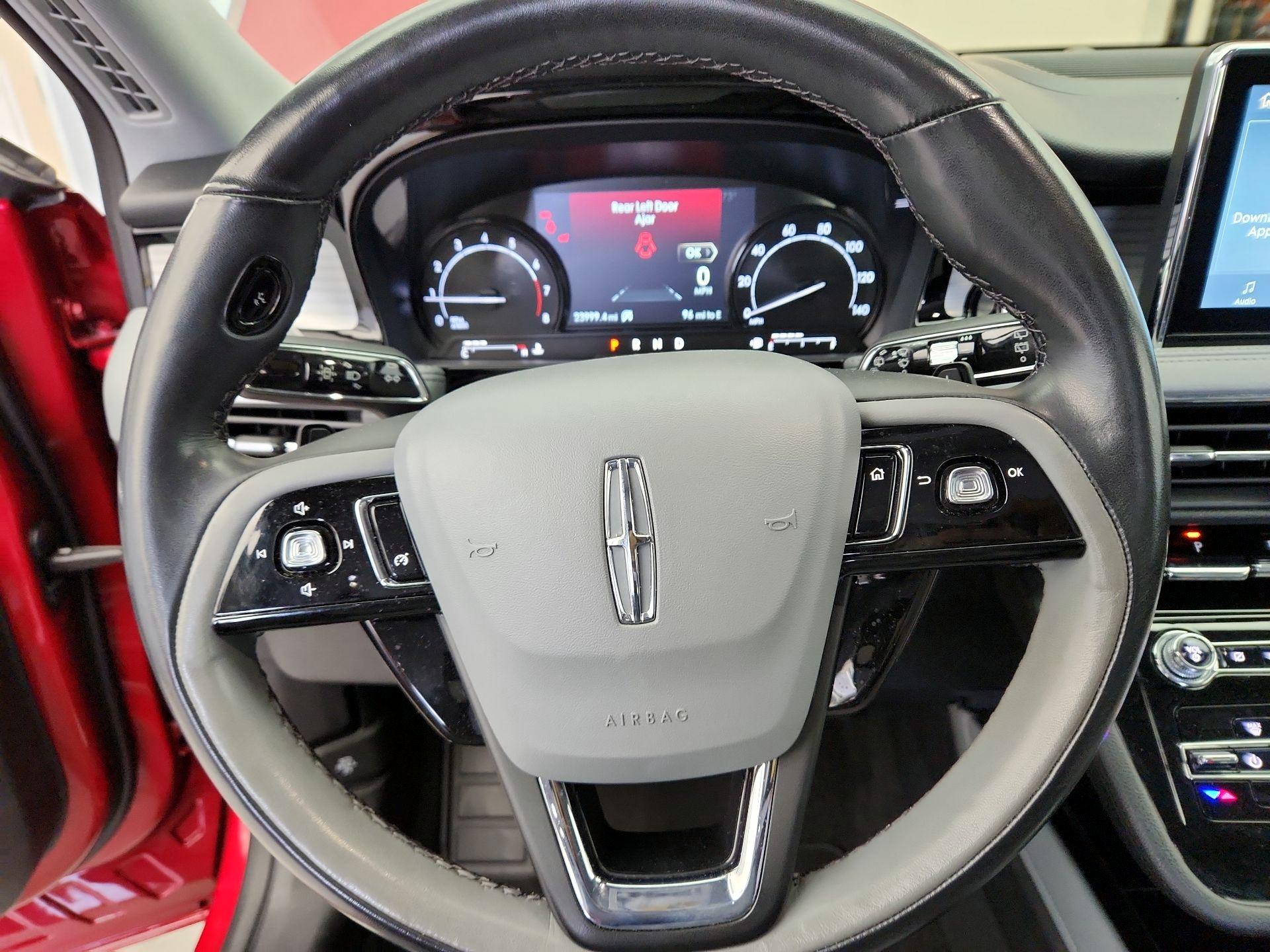 Thumbnail: 2021 Lincoln Corsair - 10