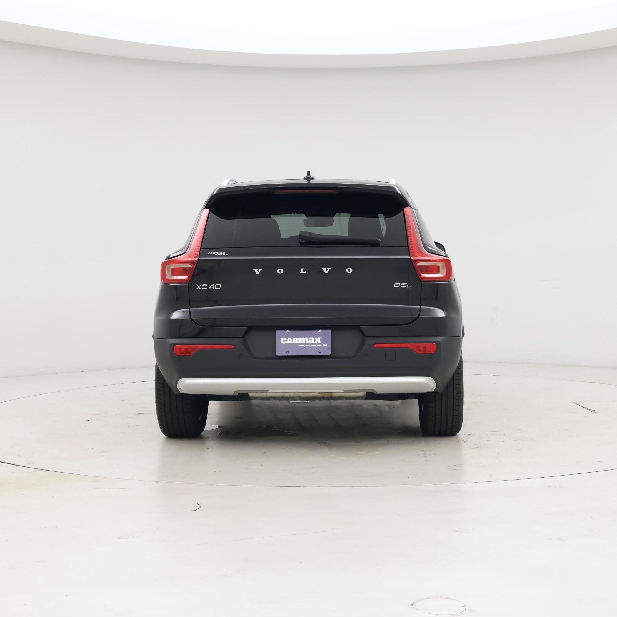 Thumbnail: 2025 Volvo XC40 - 6