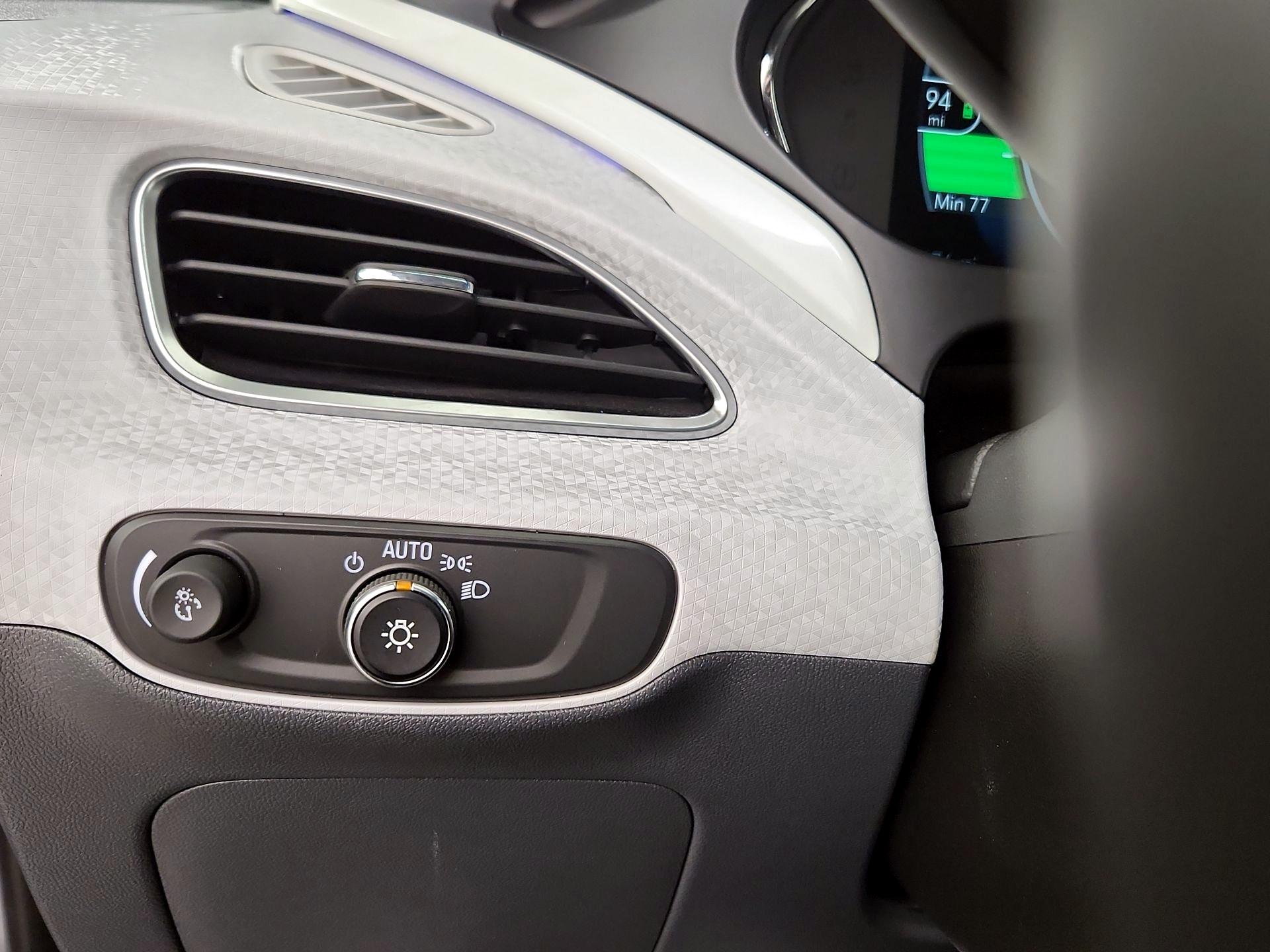 Thumbnail: 2020 Chevrolet Bolt EV - 13