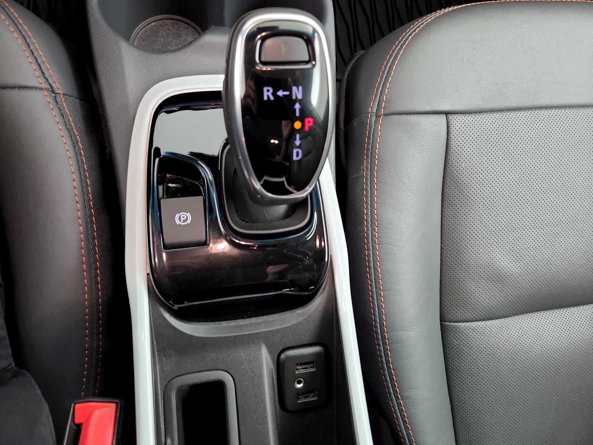 Thumbnail: 2020 Chevrolet Bolt EV - 17
