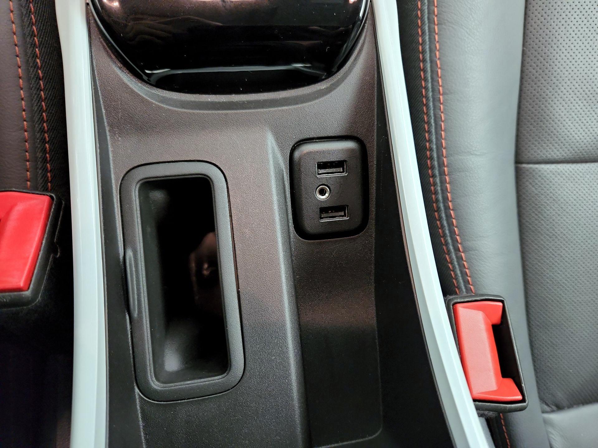 Thumbnail: 2020 Chevrolet Bolt EV - 18