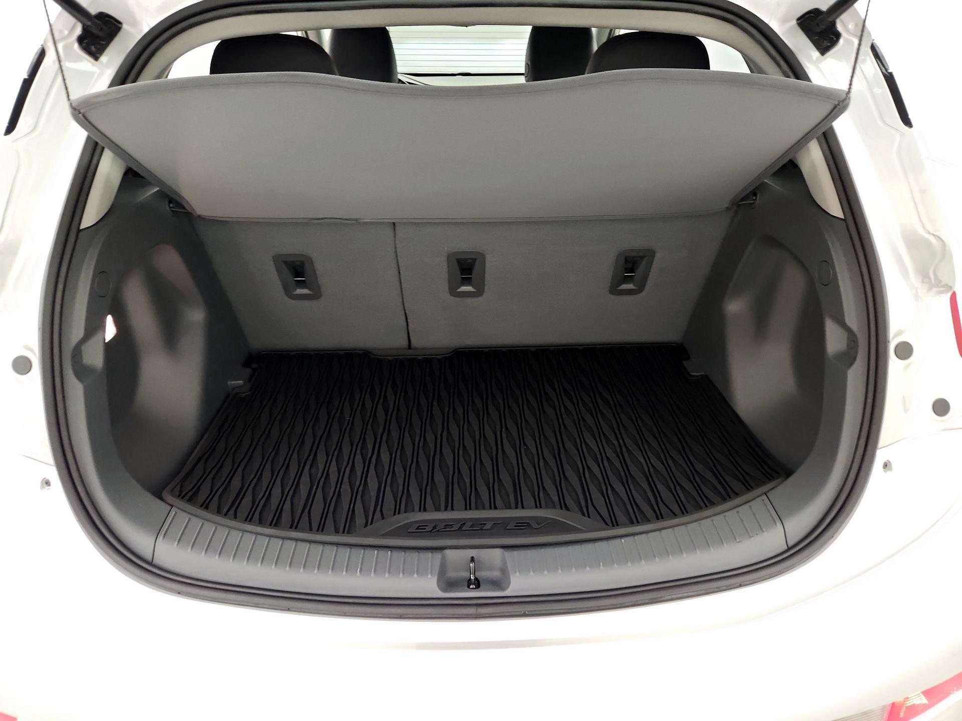 Thumbnail: 2020 Chevrolet Bolt EV - 20