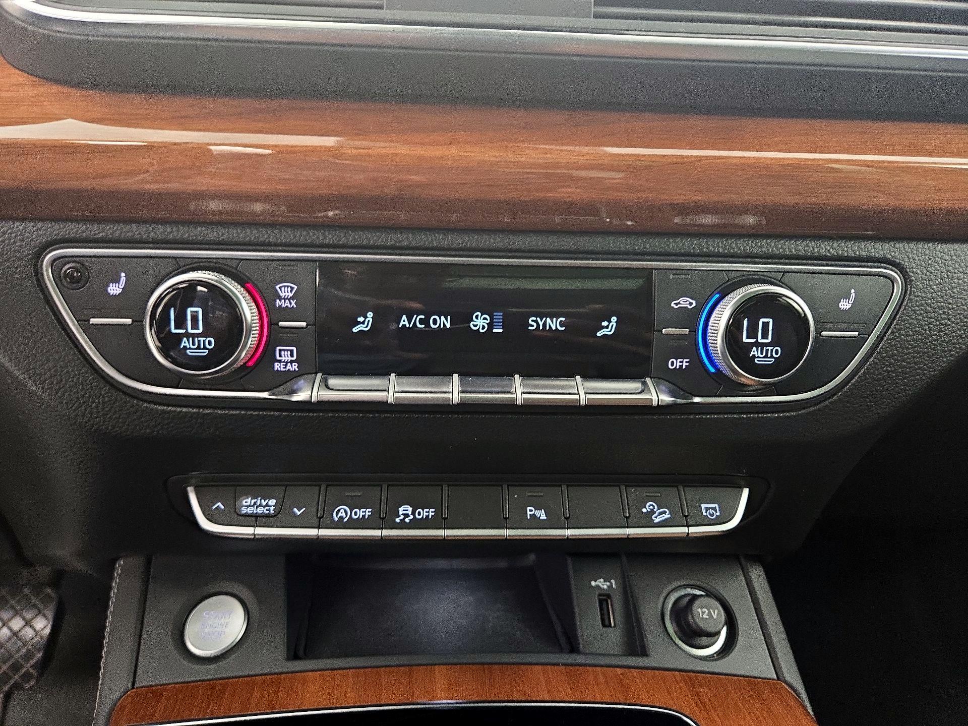 Thumbnail: 2021 Audi Q5 - 16