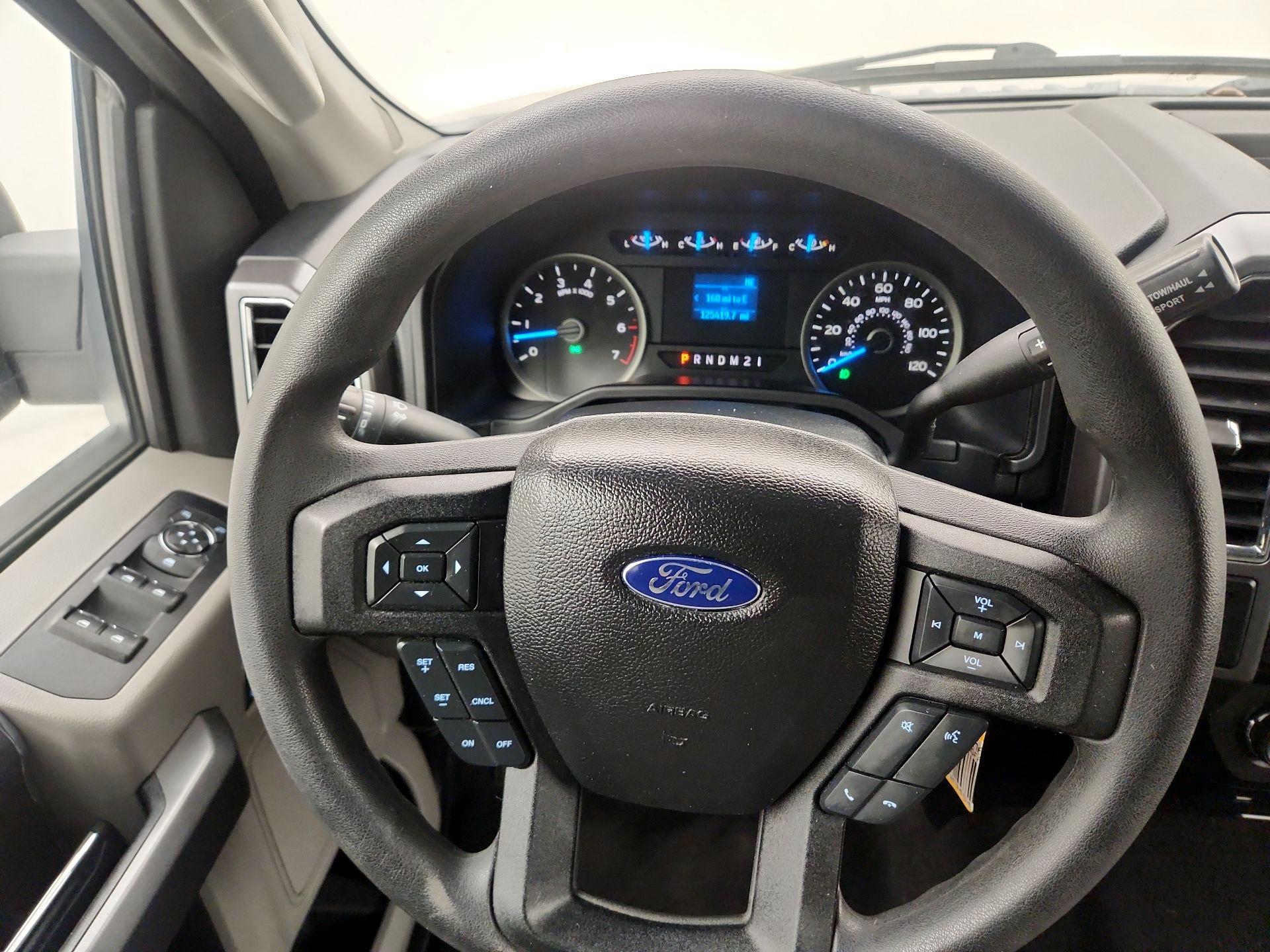 Thumbnail: 2016 Ford F-150 - 10