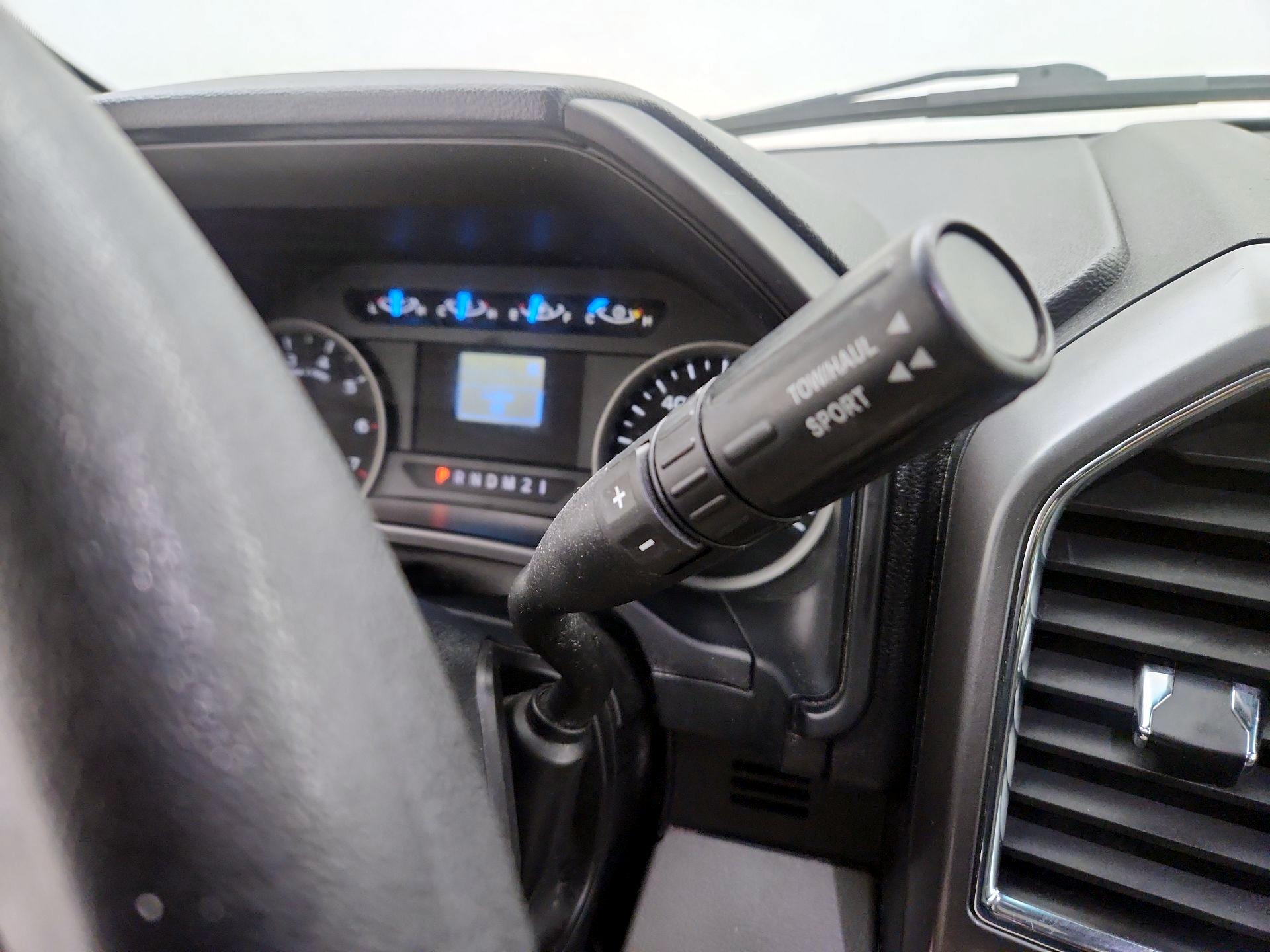 Thumbnail: 2016 Ford F-150 - 16