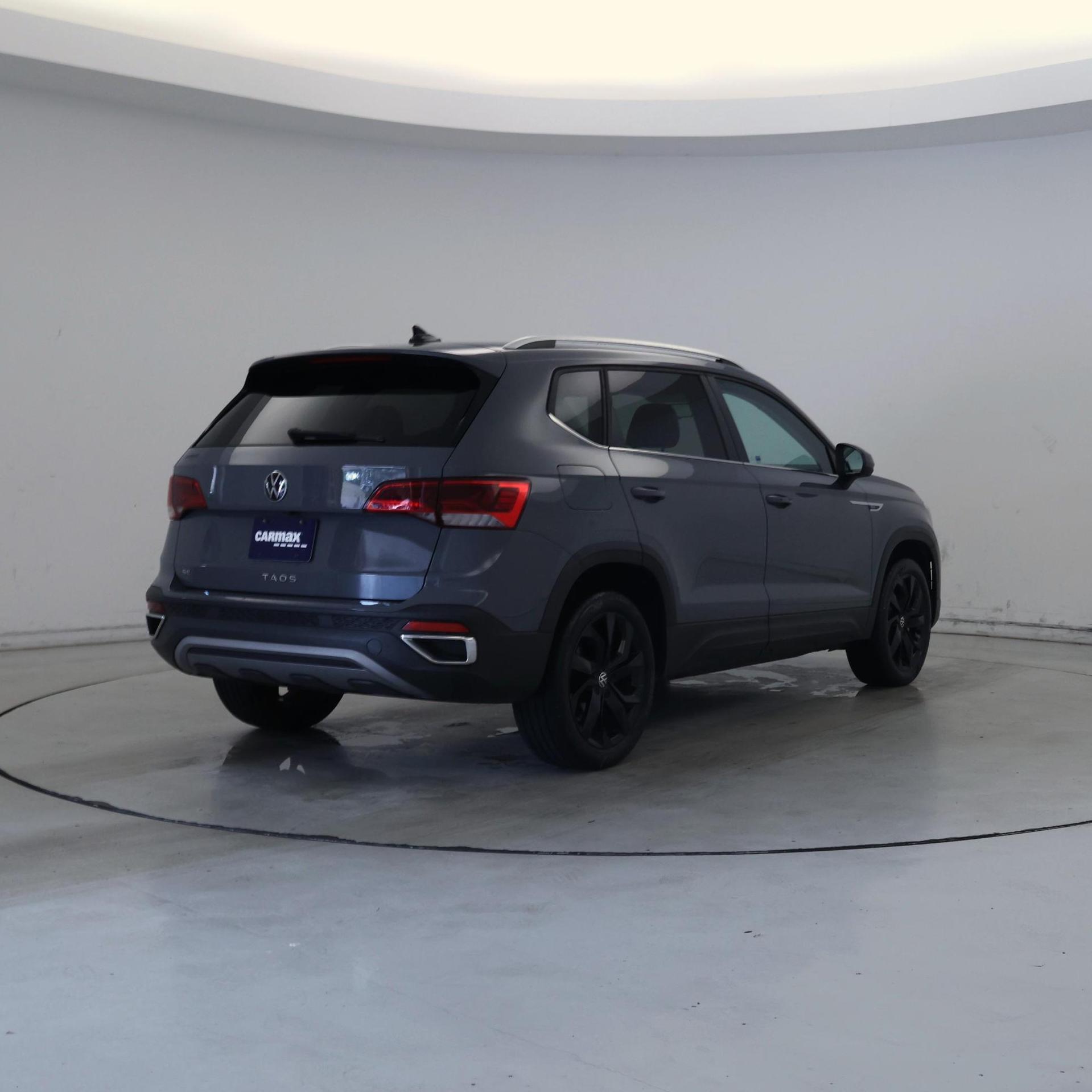 Thumbnail: 2022 Volkswagen Taos - 8