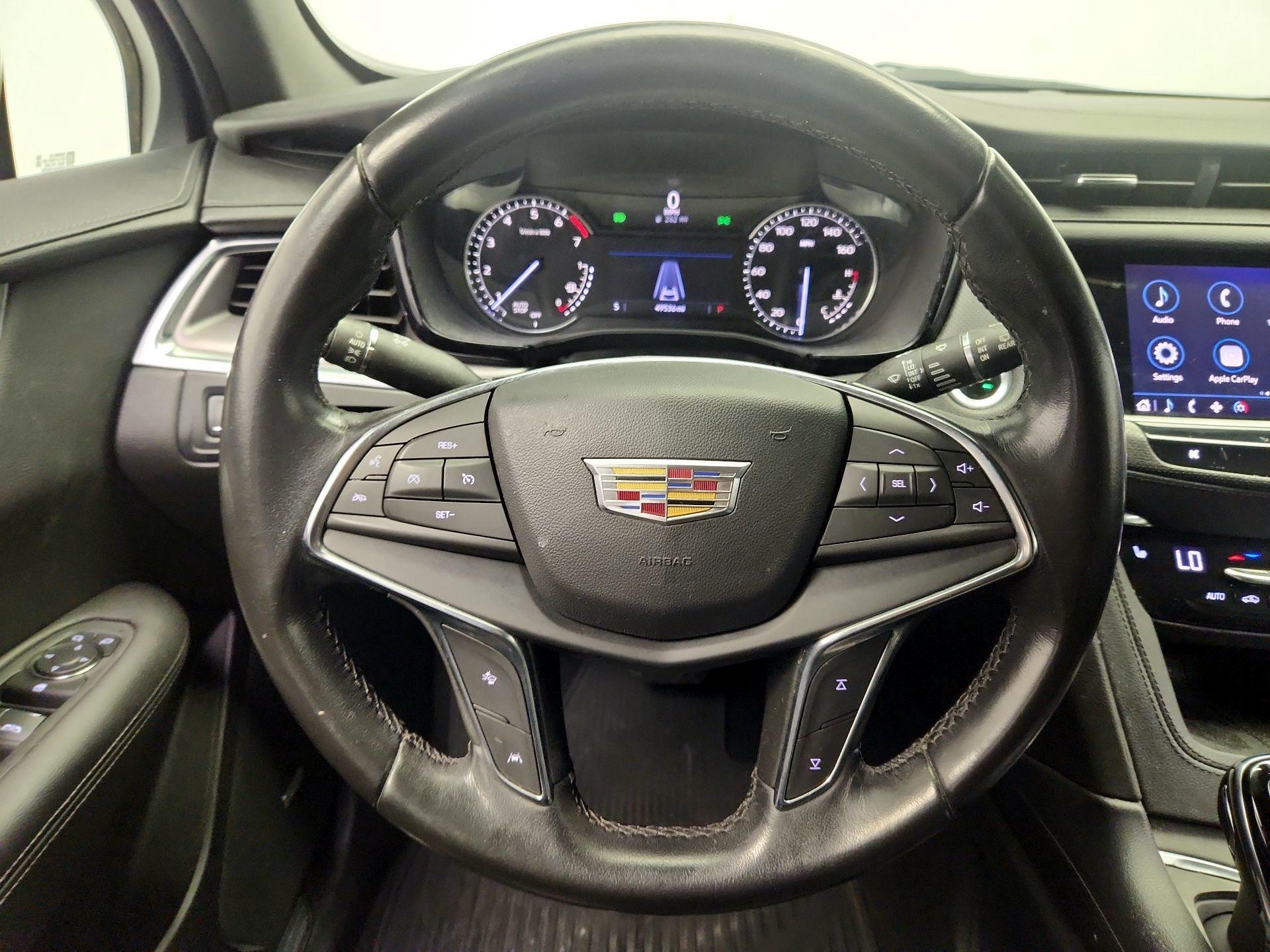 Thumbnail: 2021 Cadillac XT5 - 10