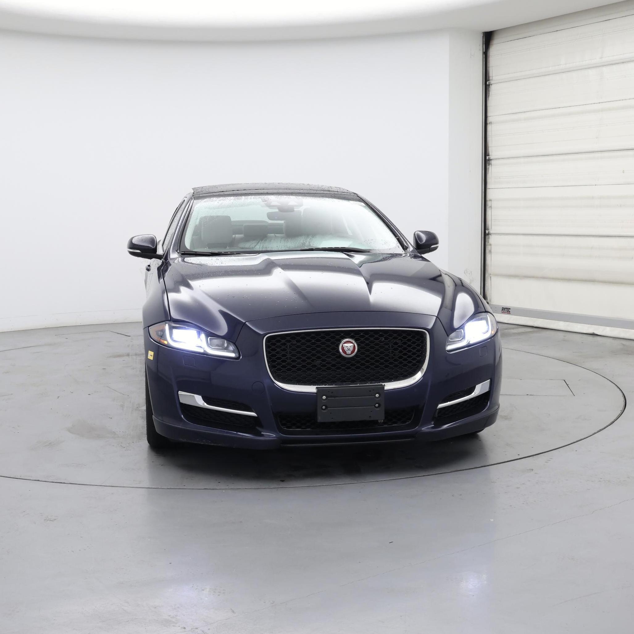 Thumbnail: 2019 Jaguar XJ - 5