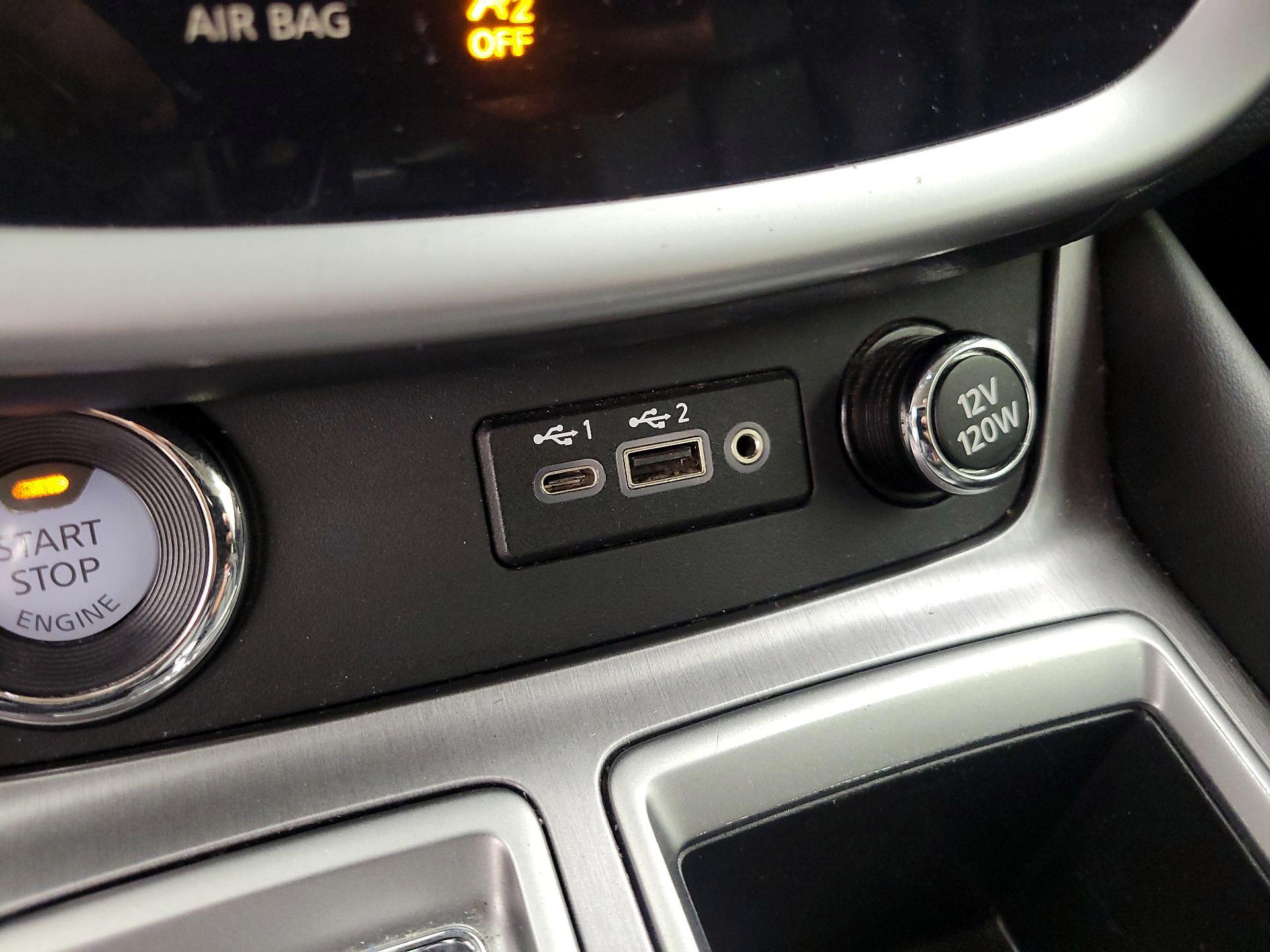 Thumbnail: 2021 Nissan Murano - 18