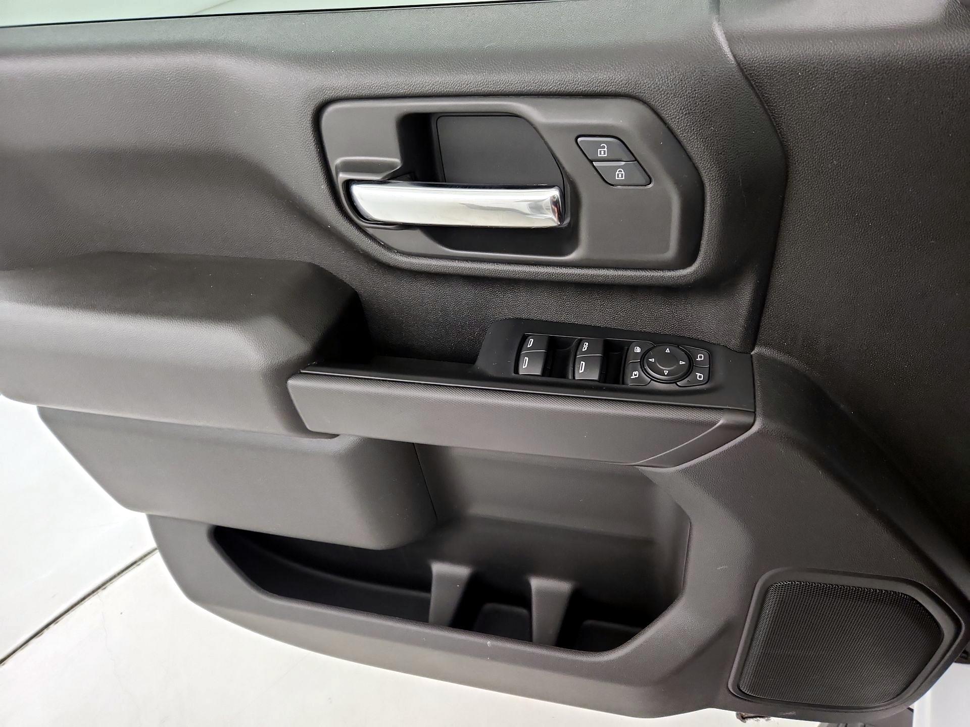 Thumbnail: 2024 Chevrolet Silverado 2500 - 12