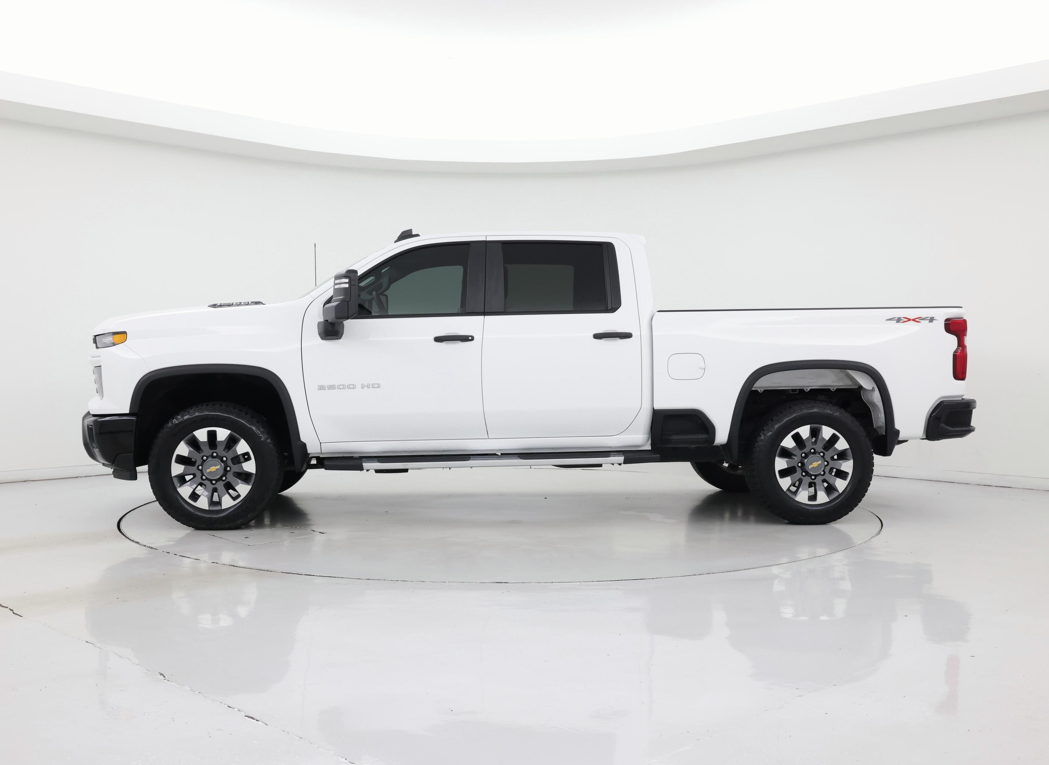 Thumbnail: 2024 Chevrolet Silverado 2500 - 3